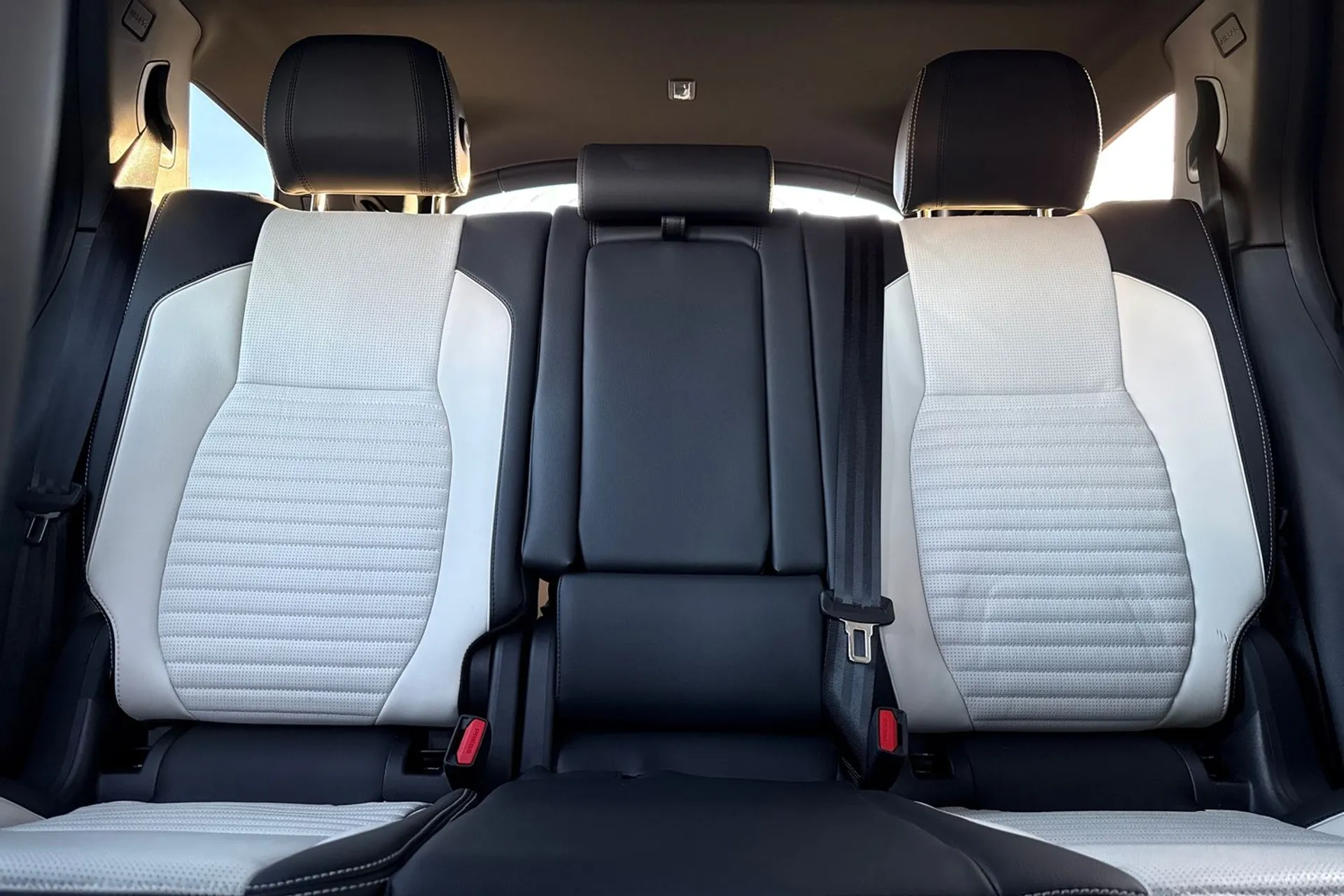 LAND ROVER DISCOVERY SPORT thumbnail image number 43