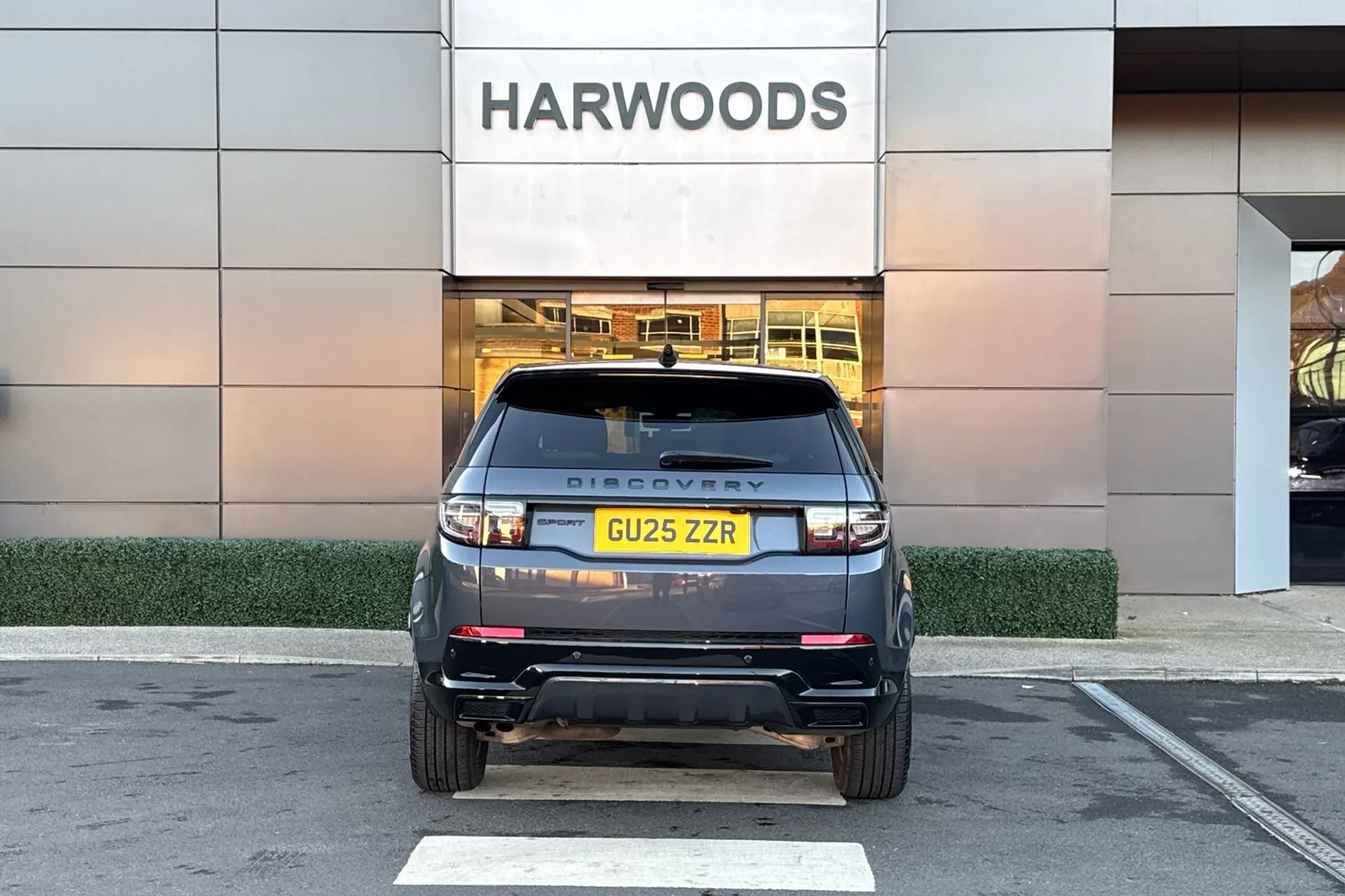LAND ROVER DISCOVERY SPORT thumbnail image number 7