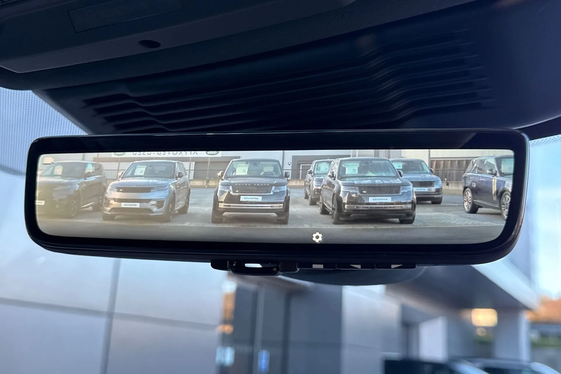 LAND ROVER DISCOVERY SPORT thumbnail image number 14