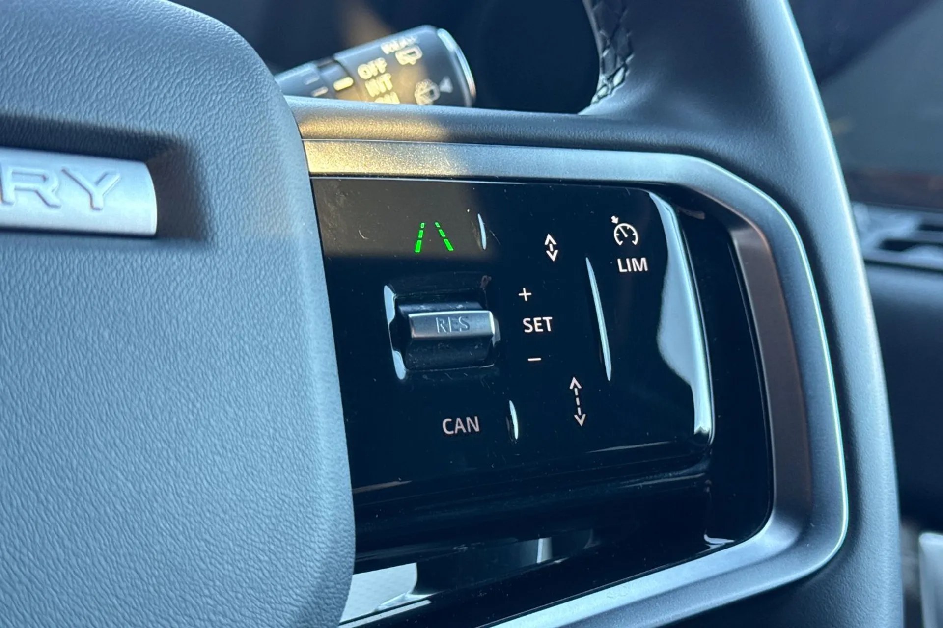 LAND ROVER DISCOVERY SPORT thumbnail image number 50