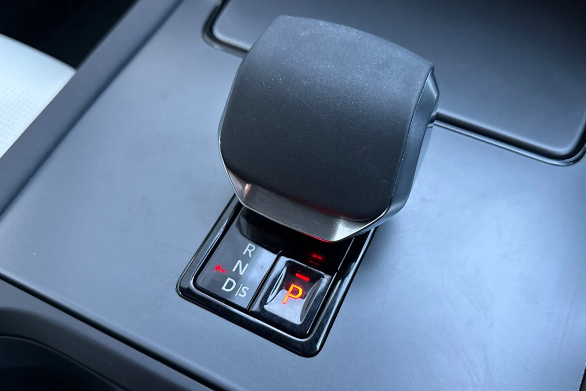 LAND ROVER DISCOVERY SPORT thumbnail image number 58