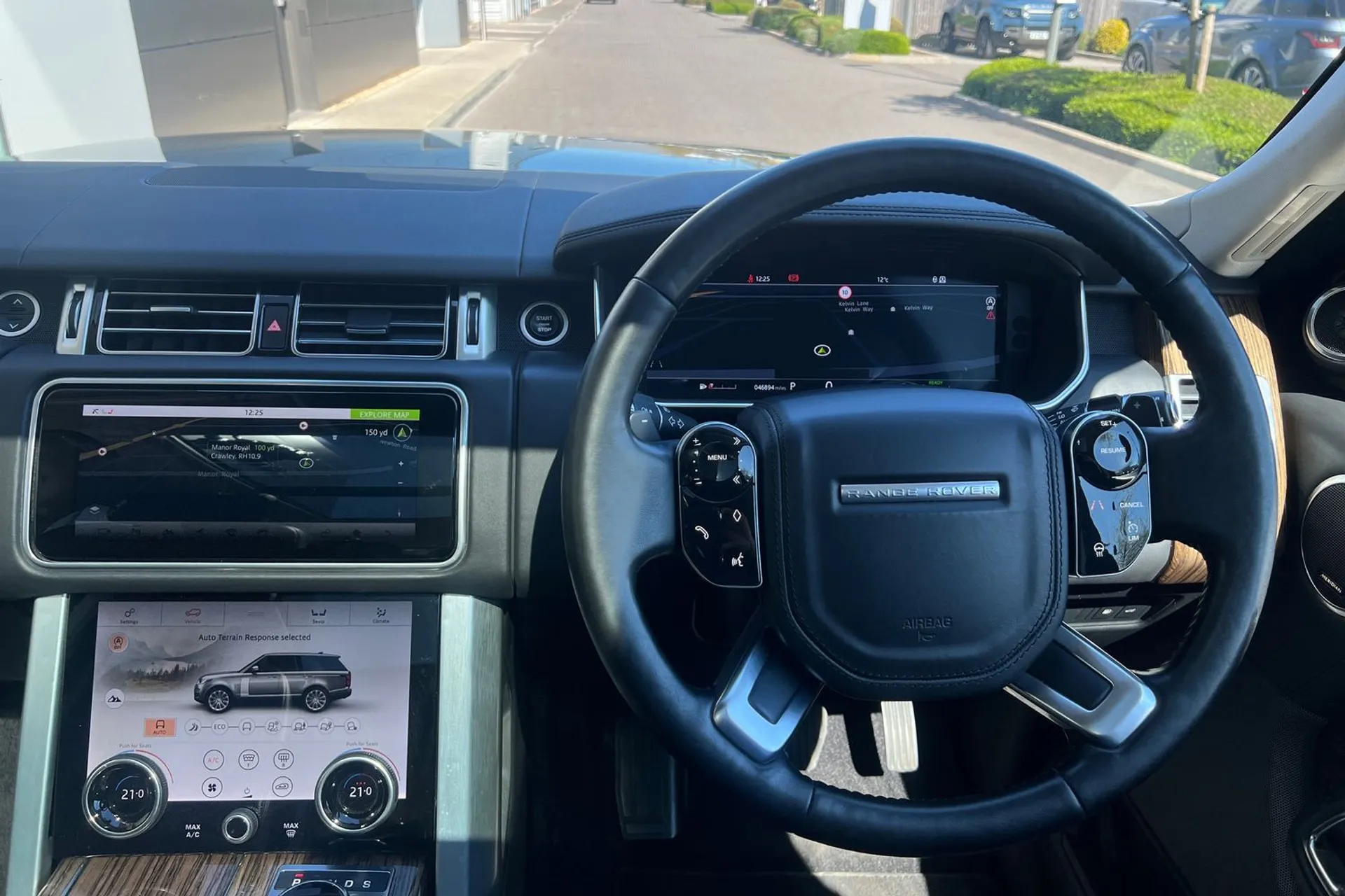 LAND ROVER RANGE ROVER thumbnail image number 42