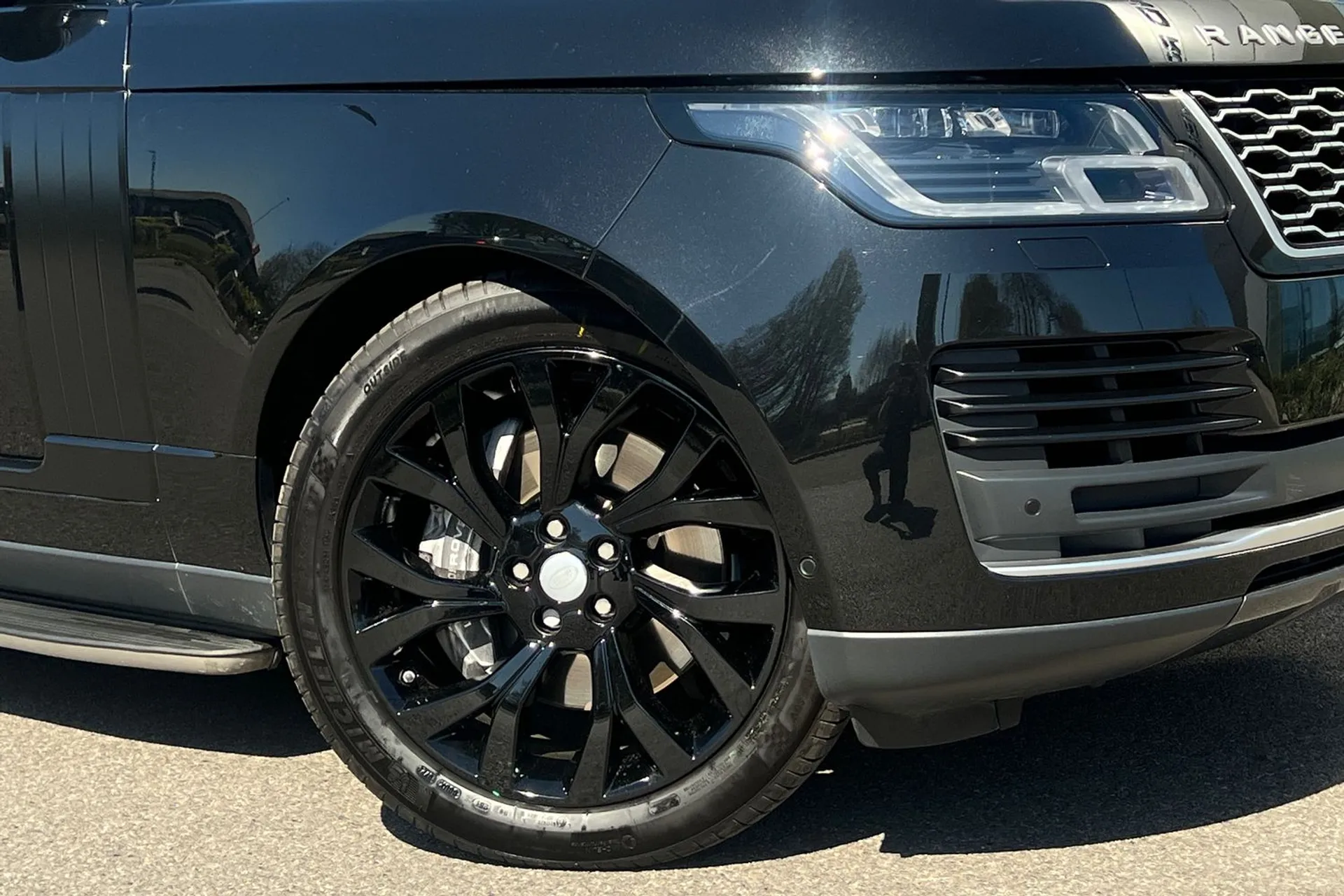 LAND ROVER RANGE ROVER thumbnail image number 8