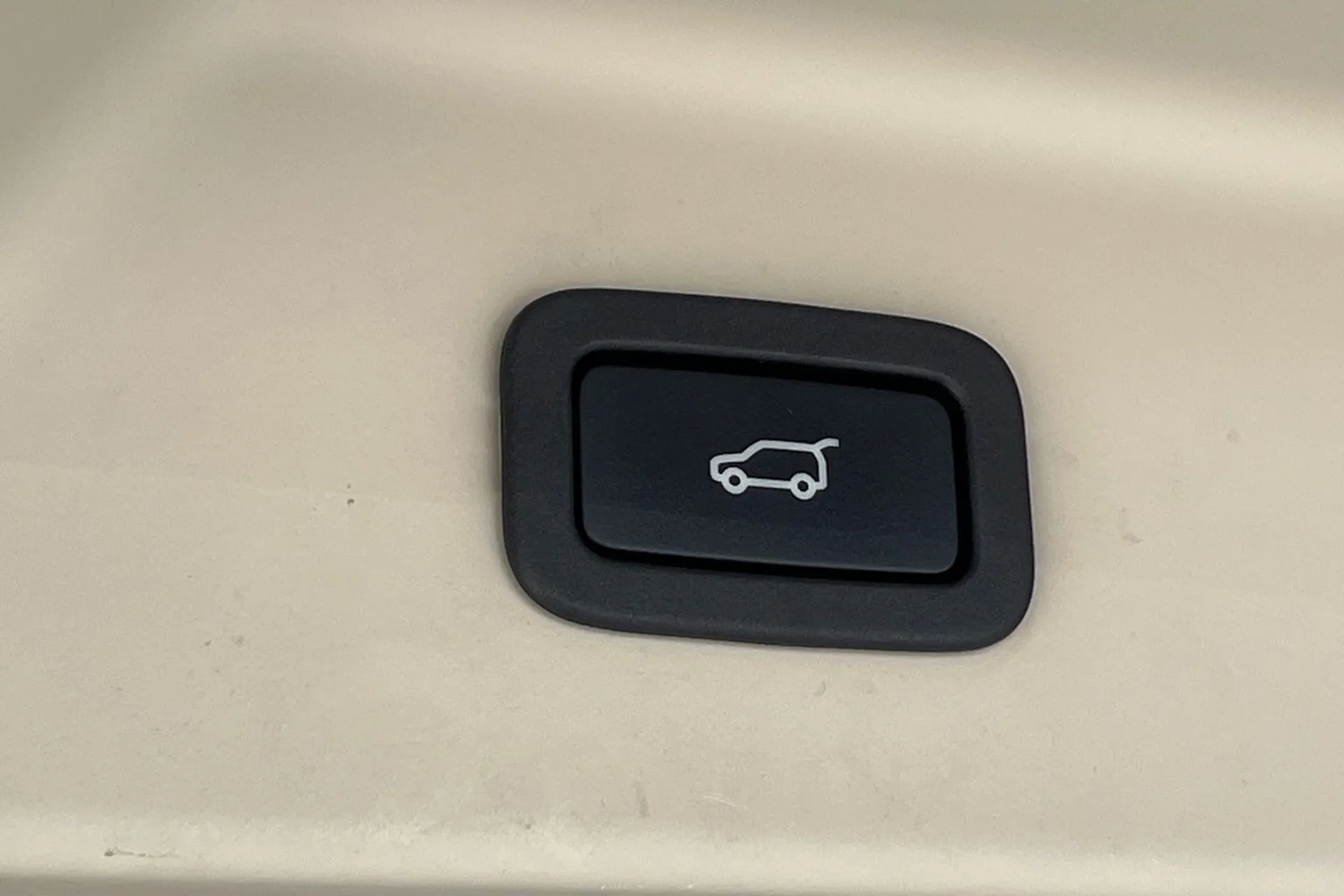 LAND ROVER RANGE ROVER thumbnail image number 26