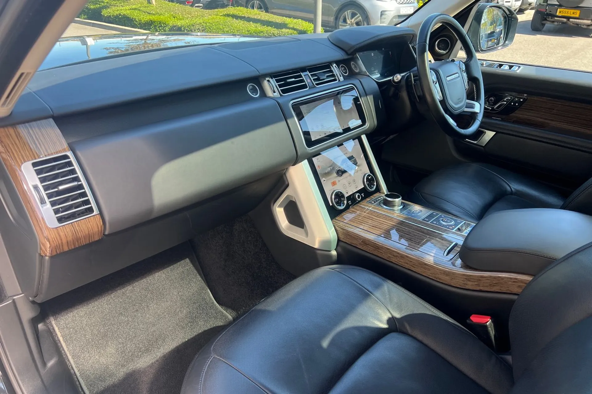 LAND ROVER RANGE ROVER thumbnail image number 39