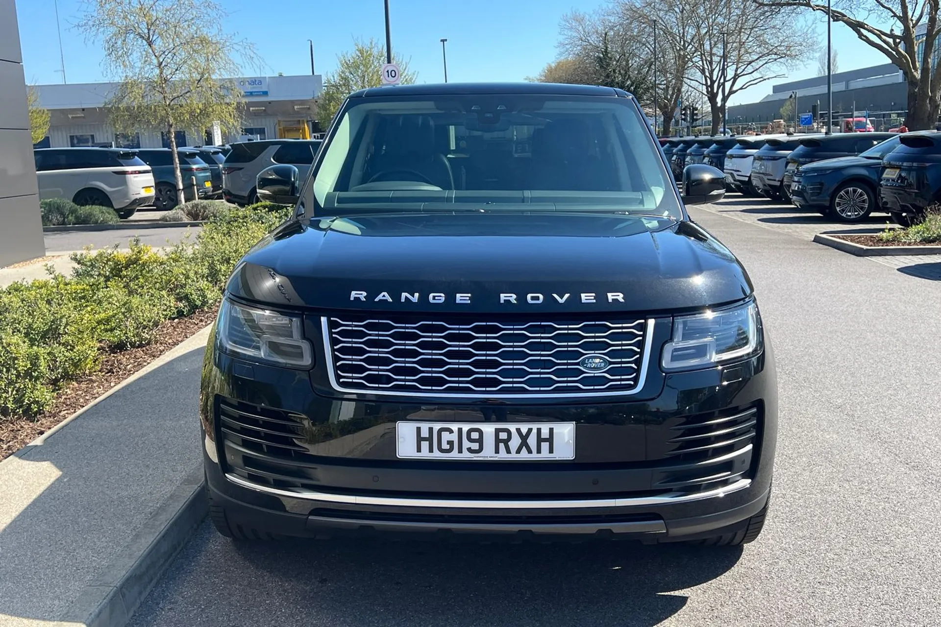 LAND ROVER RANGE ROVER thumbnail image number 17
