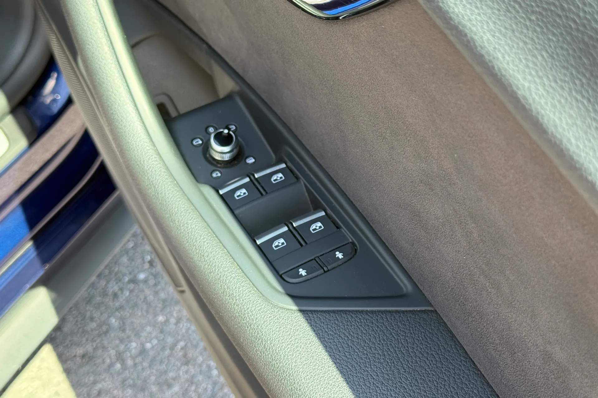 Audi A5 thumbnail image number 30