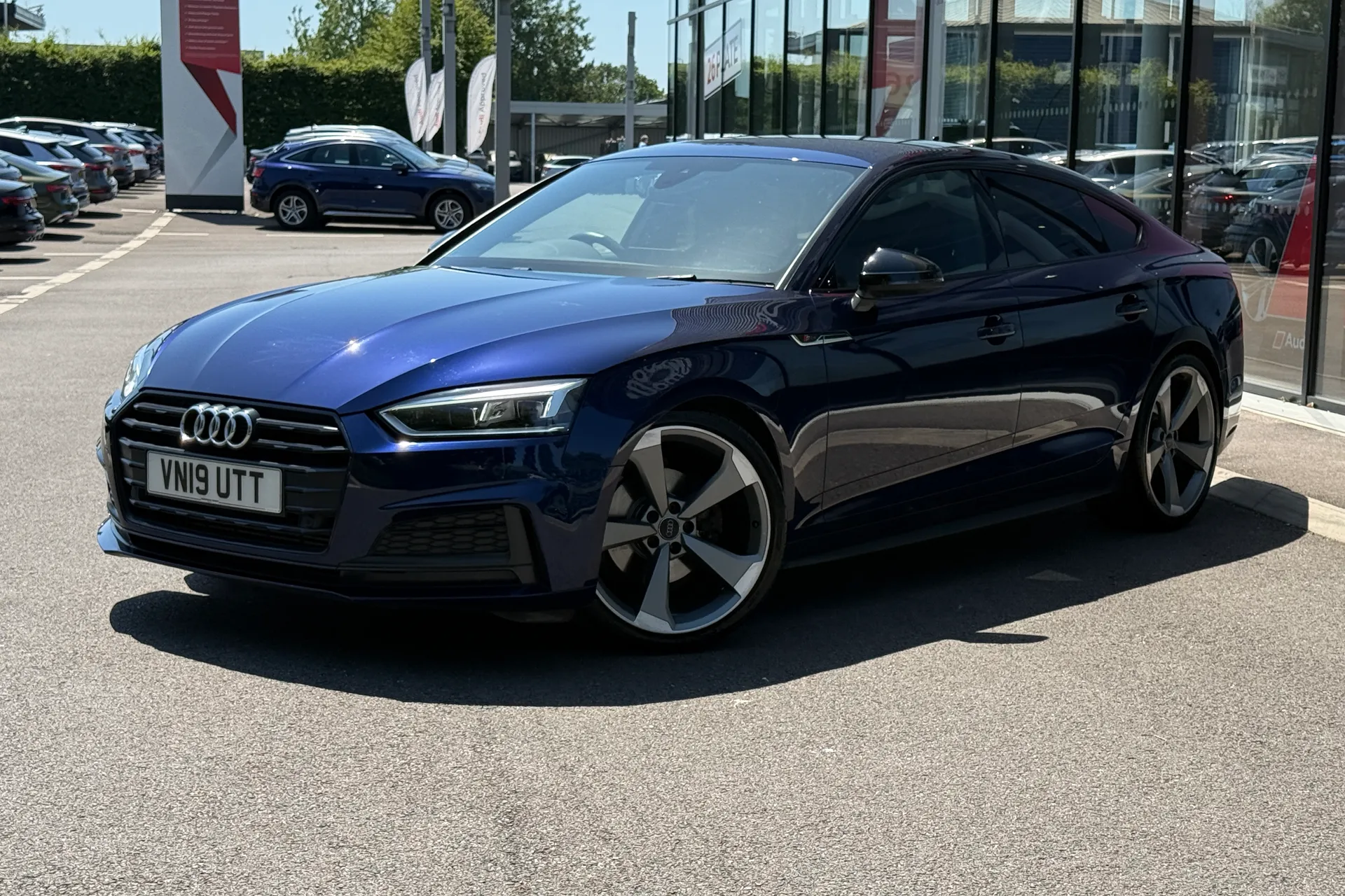 Audi A5 thumbnail image number 9