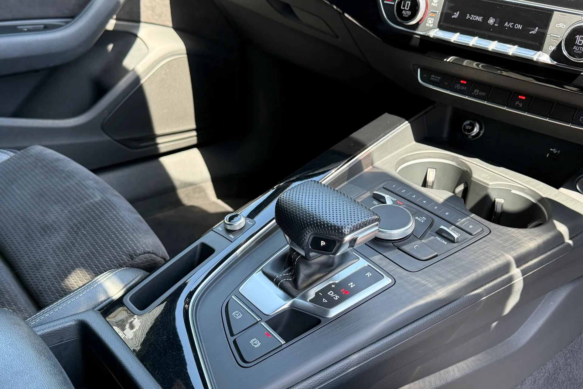 Audi A5 thumbnail image number 13