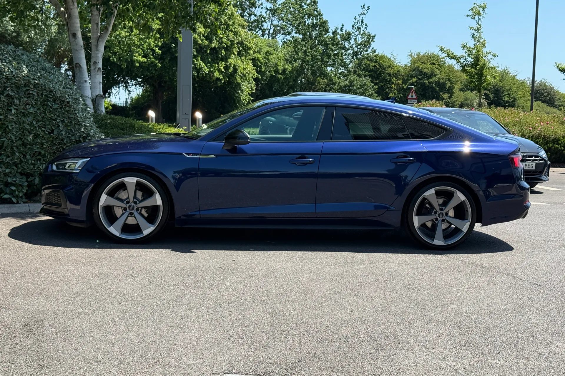 Audi A5 thumbnail image number 42