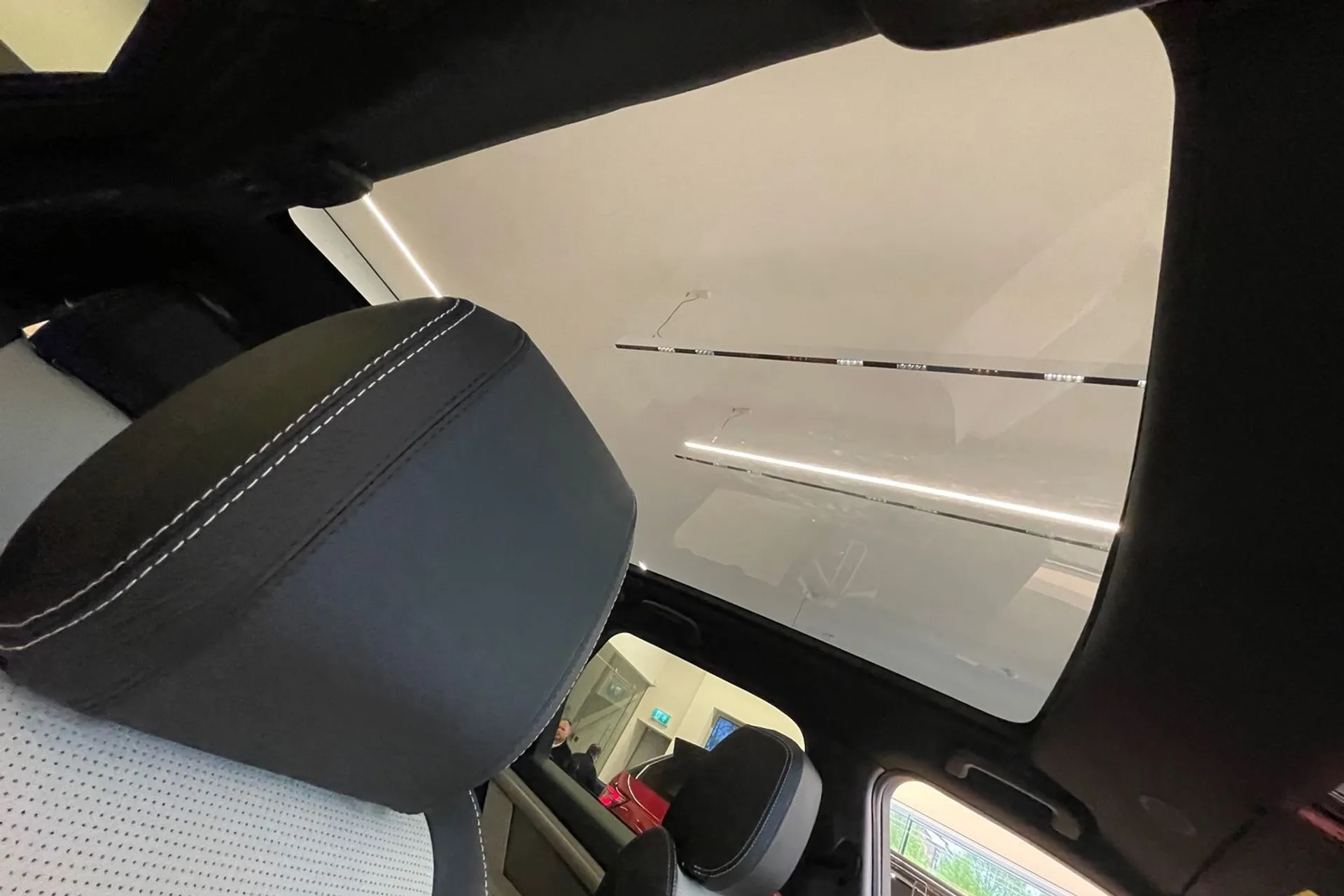 LAND ROVER DISCOVERY SPORT thumbnail image number 5