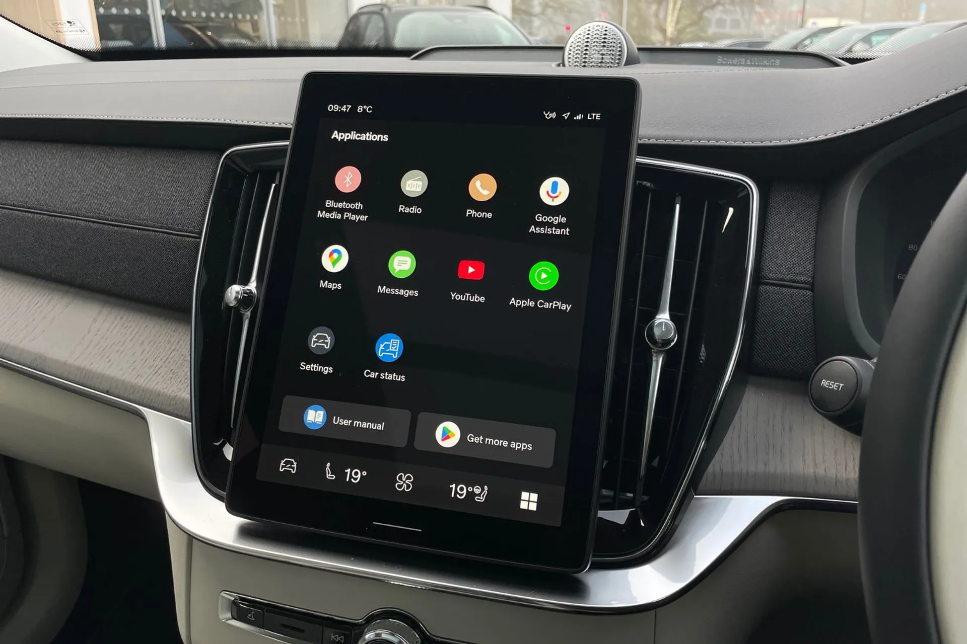 Volvo XC90 thumbnail image number 43