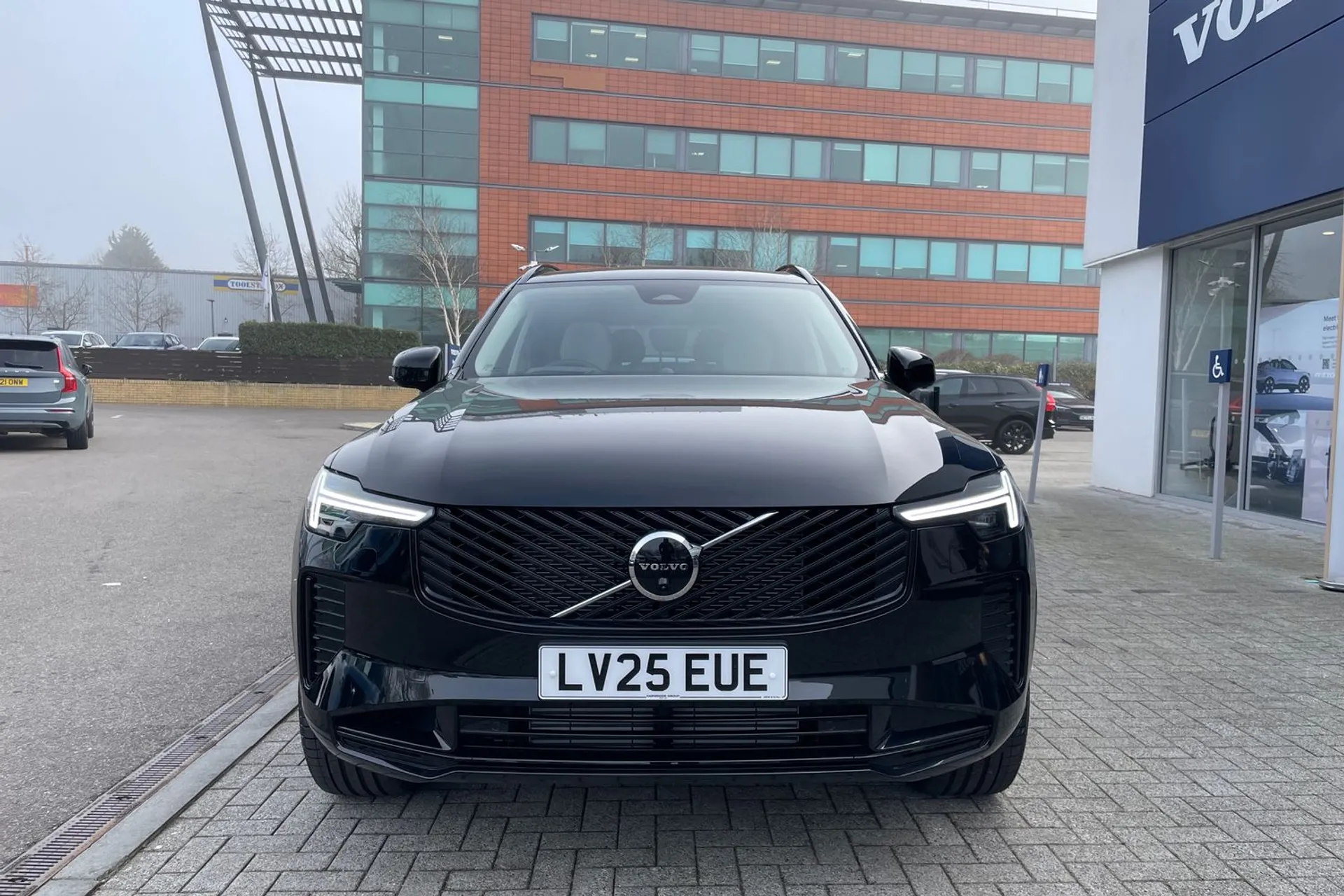 Volvo XC90 thumbnail image number 14