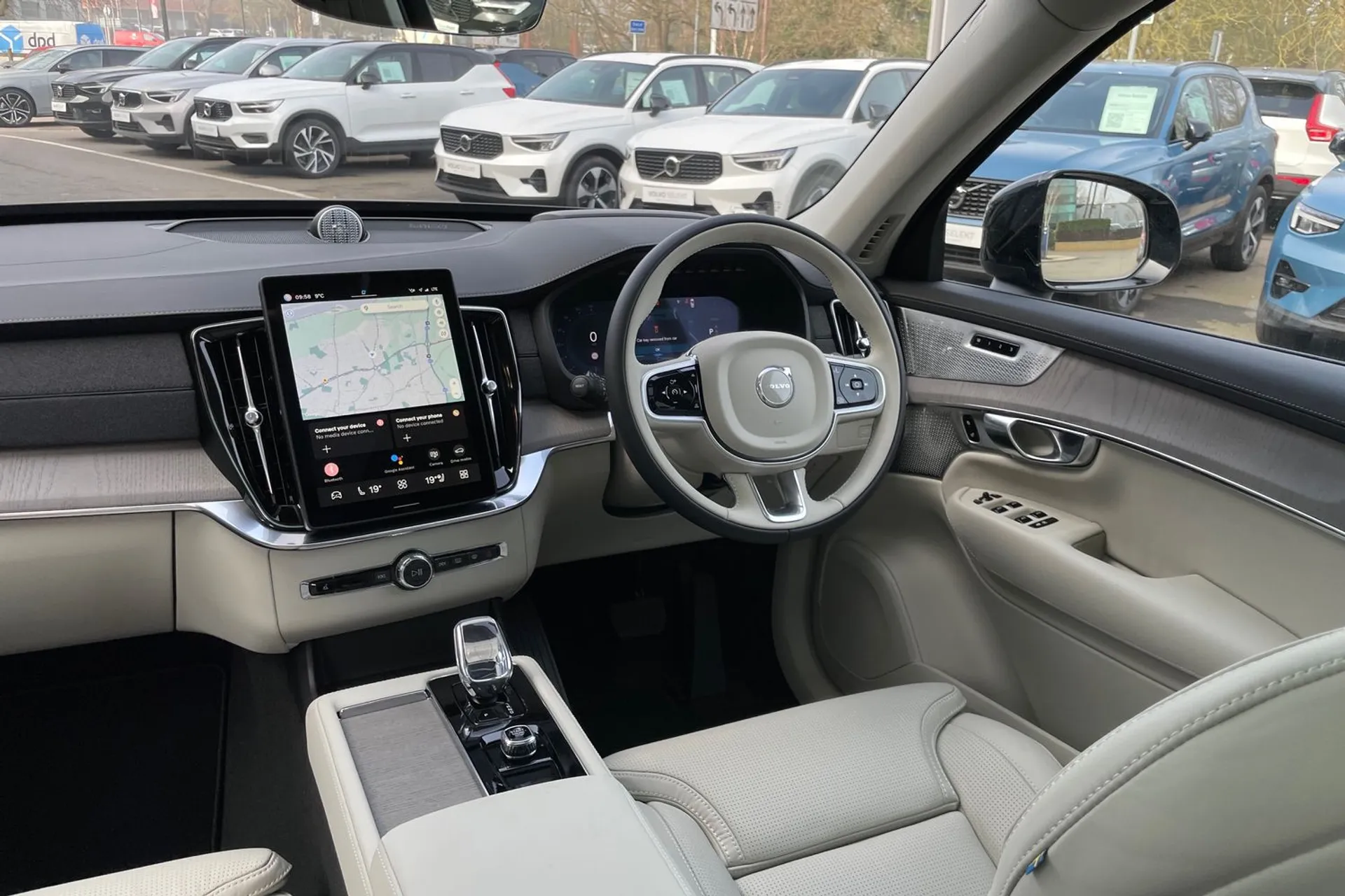 Volvo XC90 thumbnail image number 34