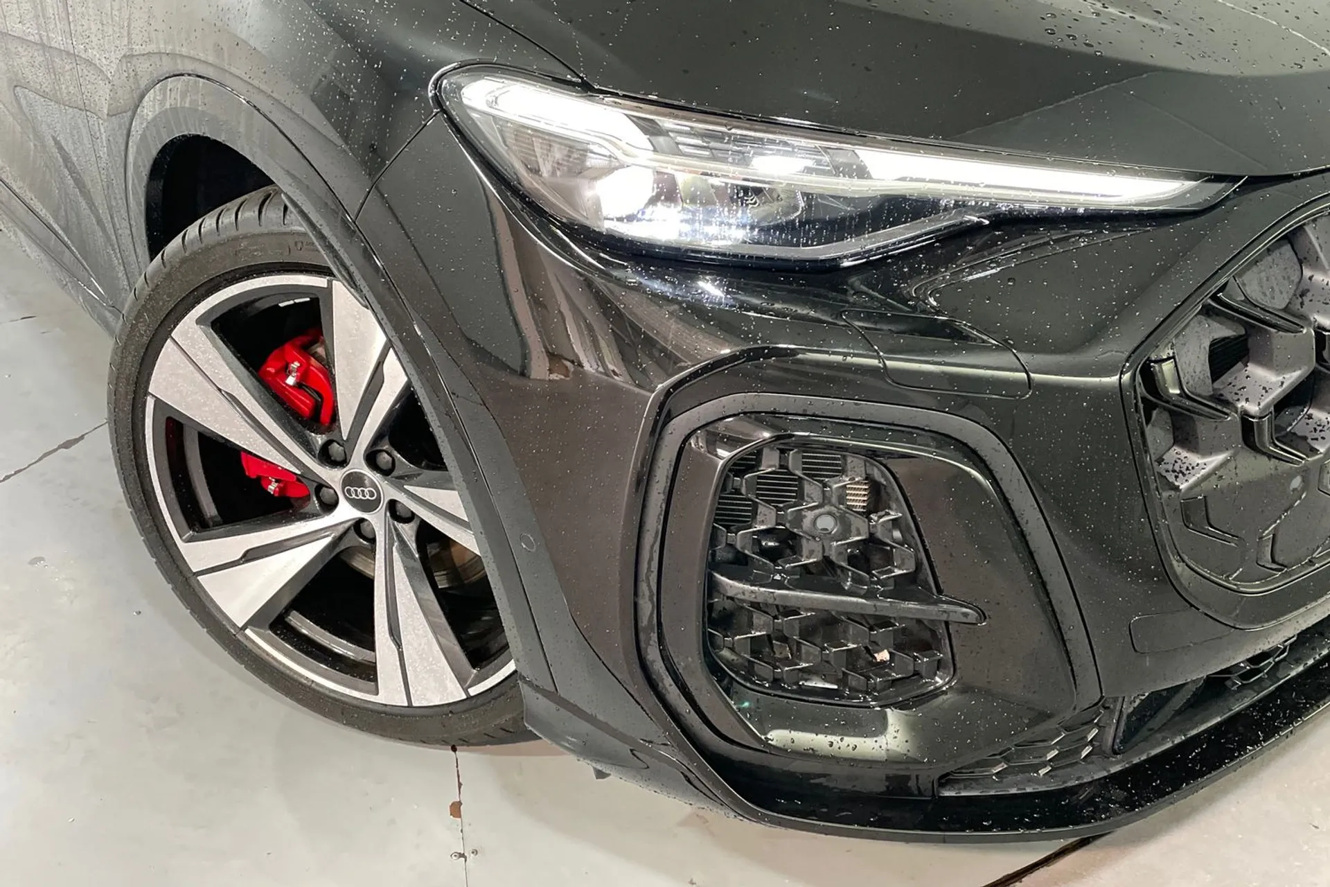 Audi Q5 thumbnail image number 6