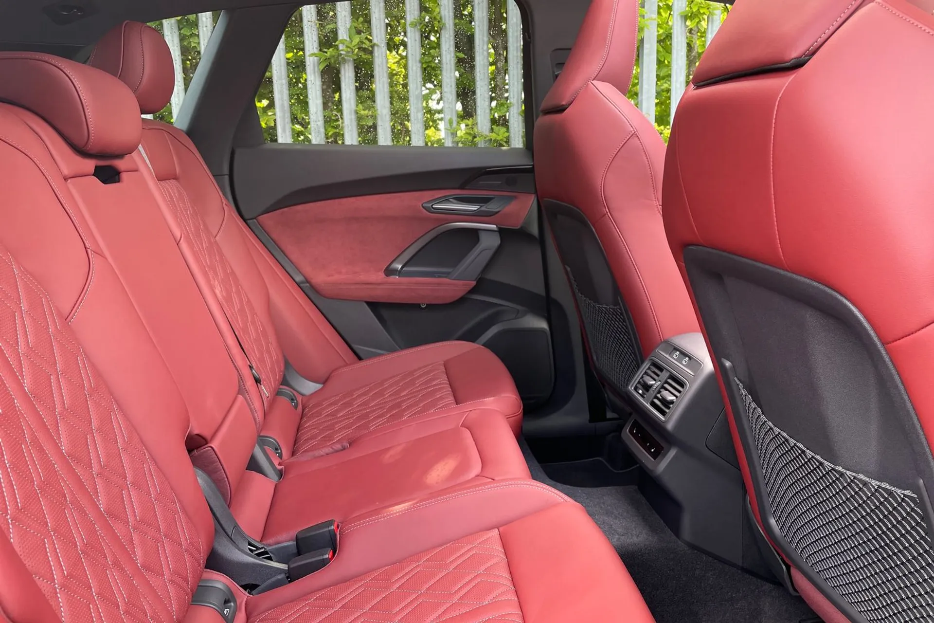 Audi Q5 thumbnail image number 24