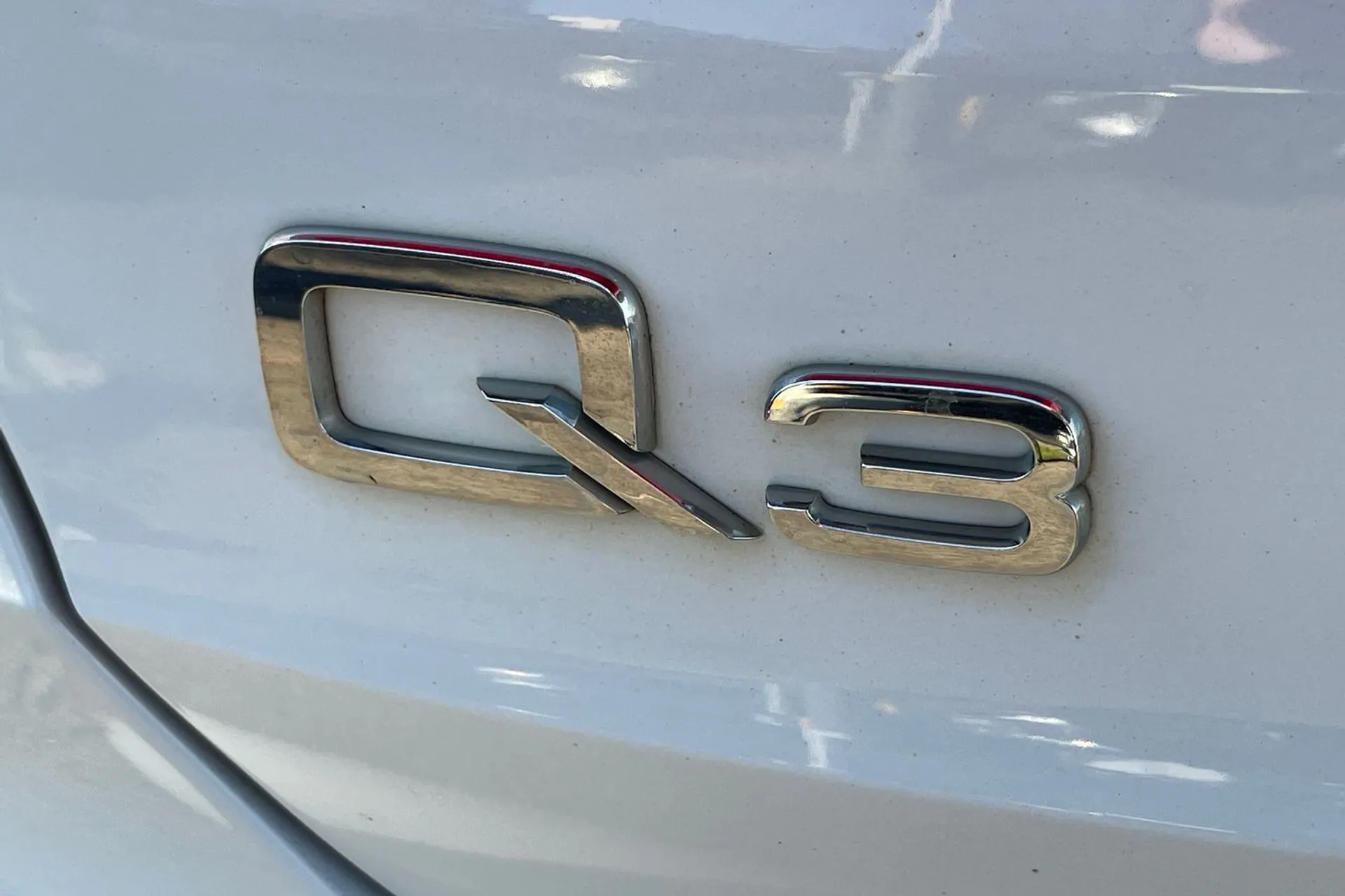 Audi Q3 thumbnail image number 48