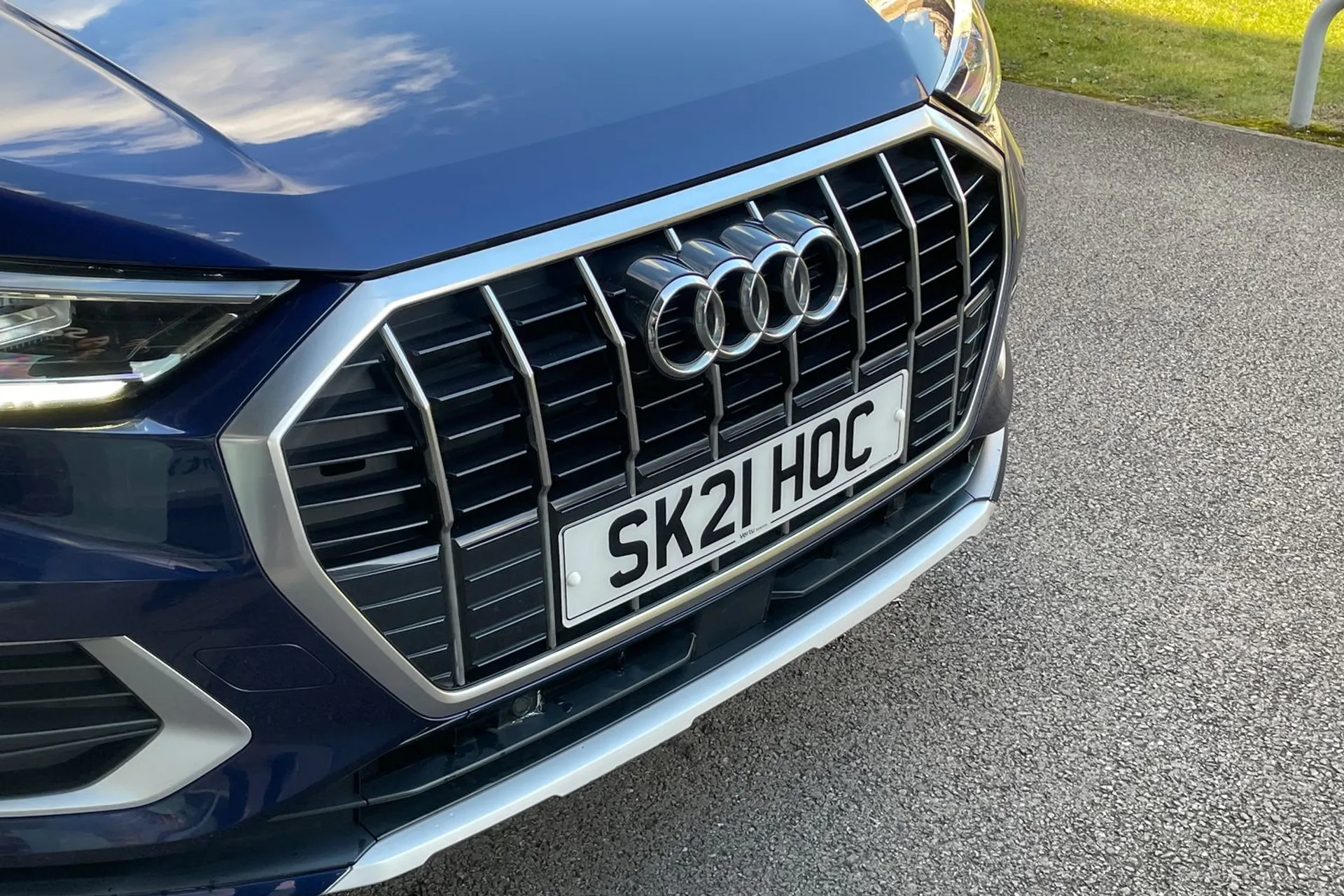 Audi Q3 thumbnail image number 54