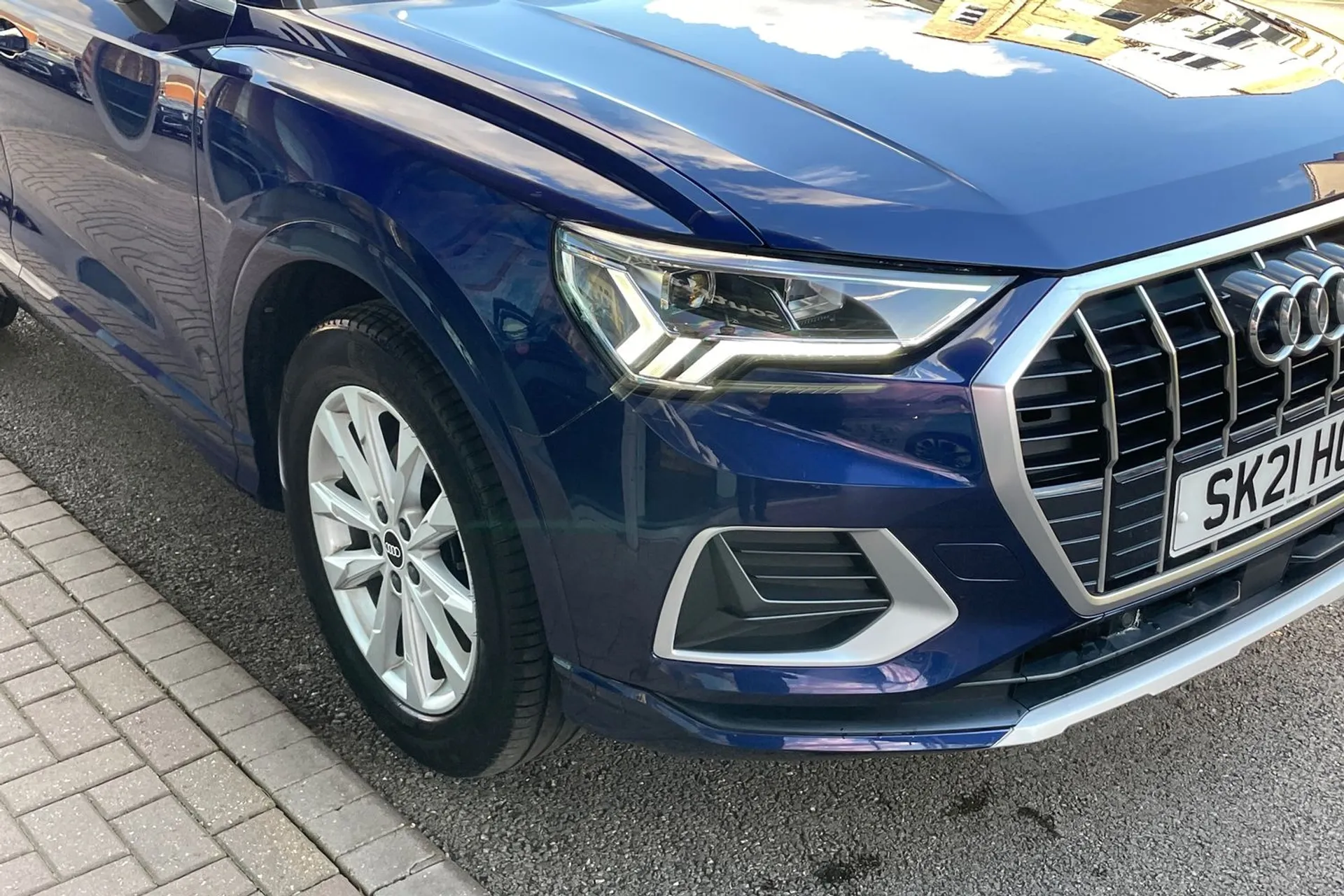 Audi Q3 thumbnail image number 56
