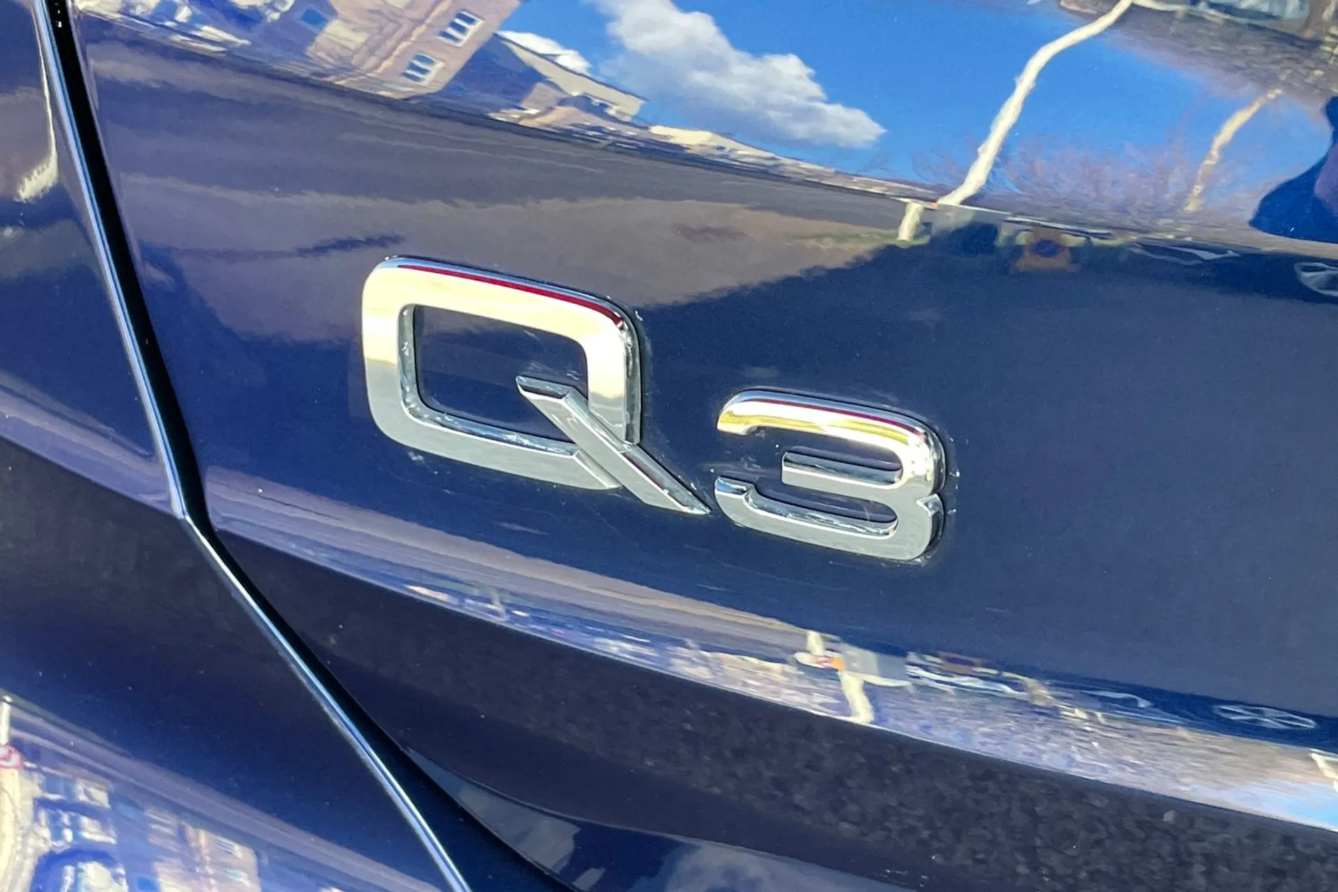 Audi Q3 thumbnail image number 49