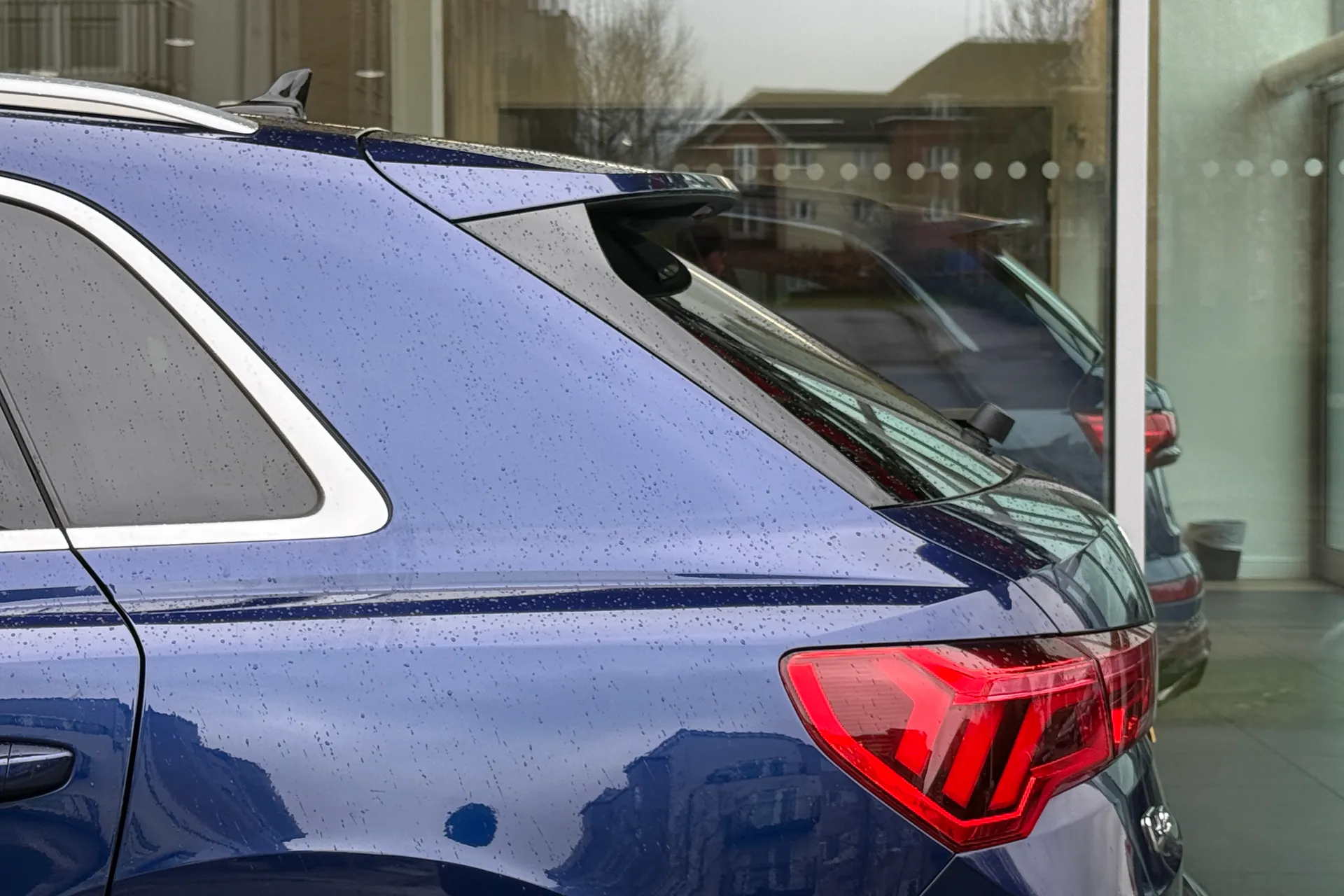 Audi Q3 thumbnail image number 50