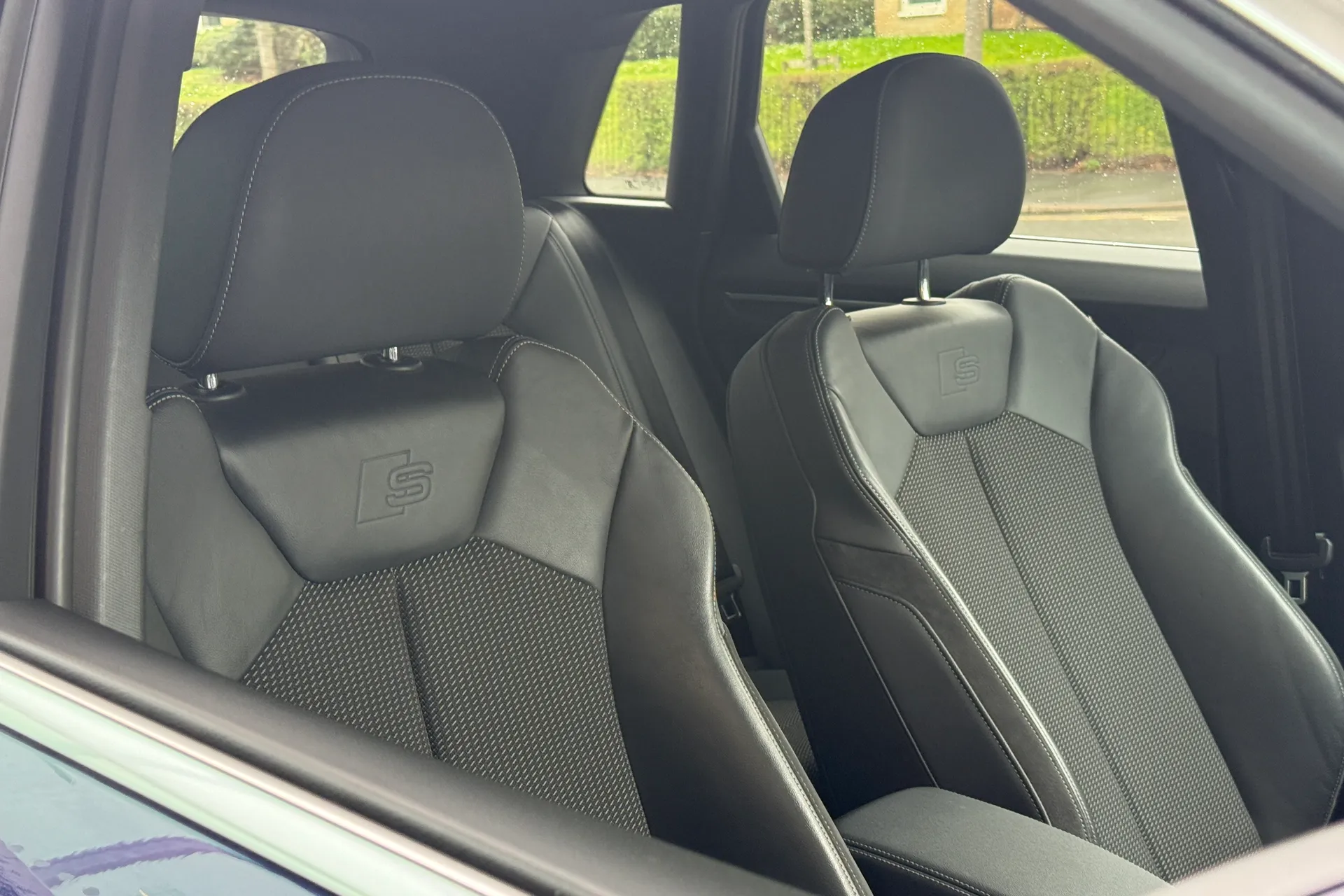 Audi Q3 thumbnail image number 37