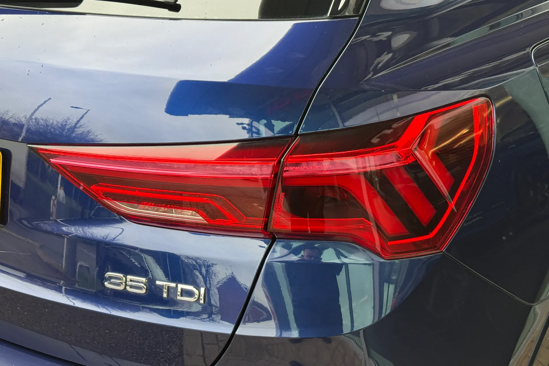 Audi Q3 thumbnail image number 47