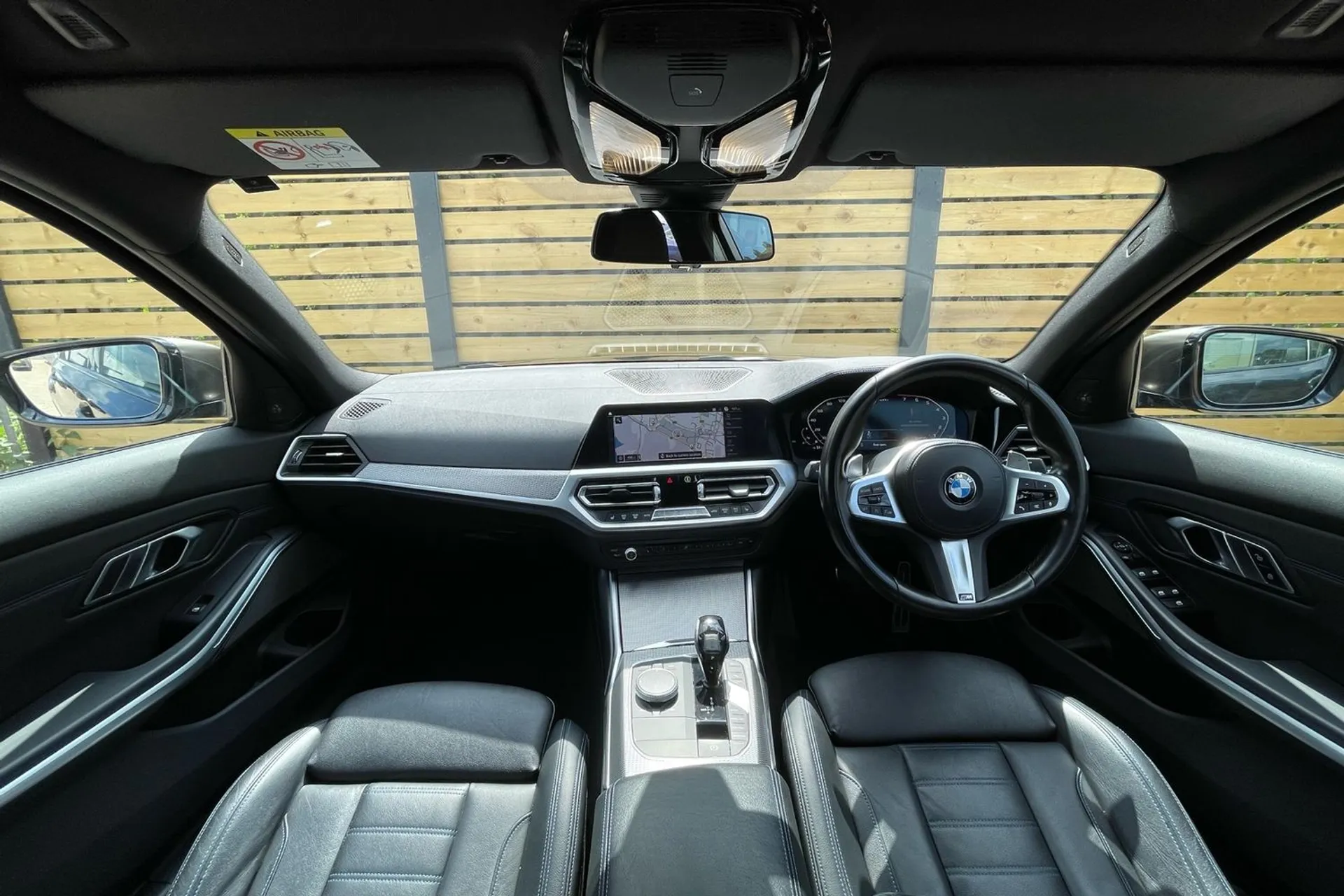 BMW 3 SERIES thumbnail image number 3