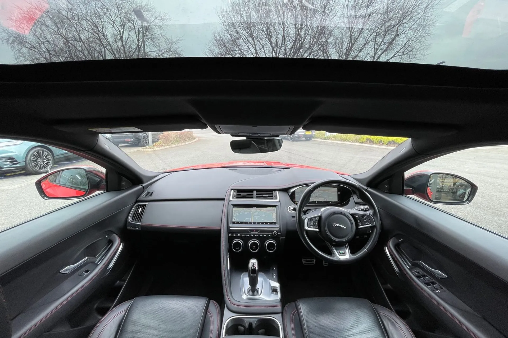 Jaguar E-PACE thumbnail image number 3
