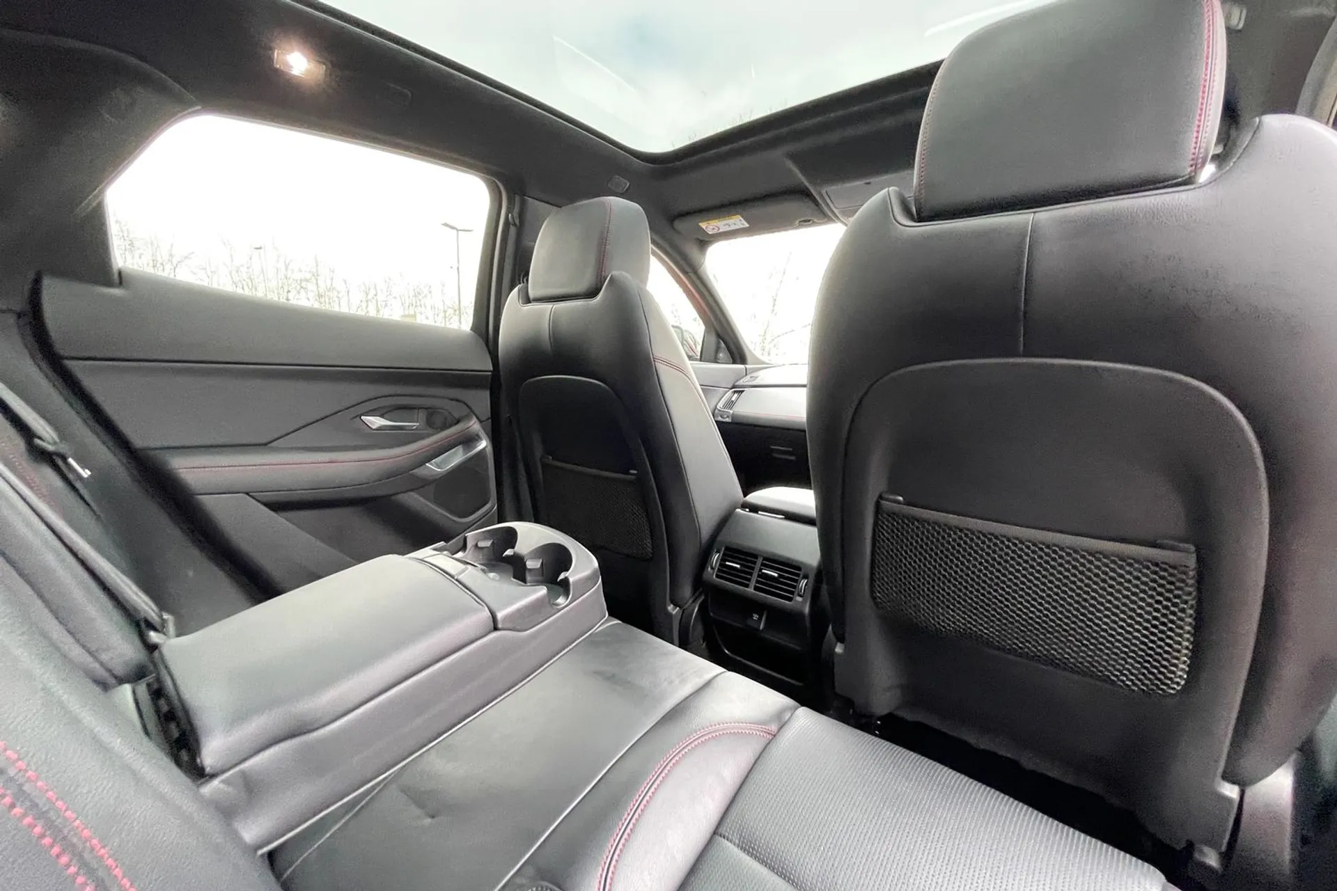 Jaguar E-PACE thumbnail image number 47