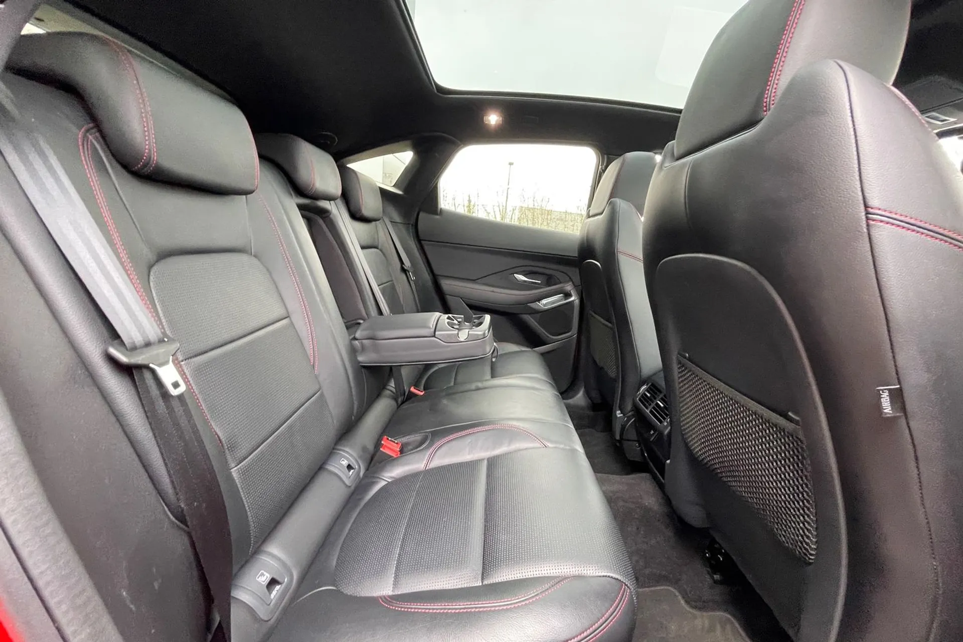 Jaguar E-PACE thumbnail image number 45