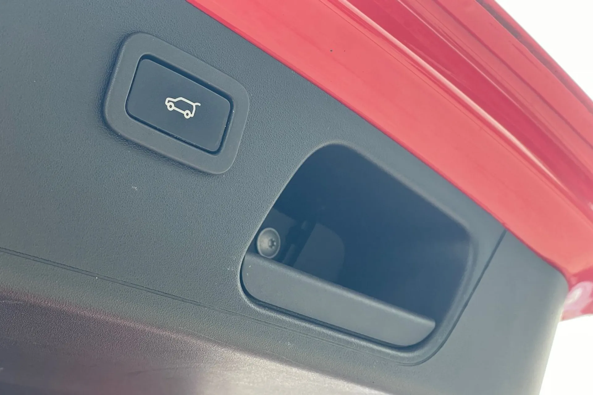 Jaguar E-PACE thumbnail image number 46