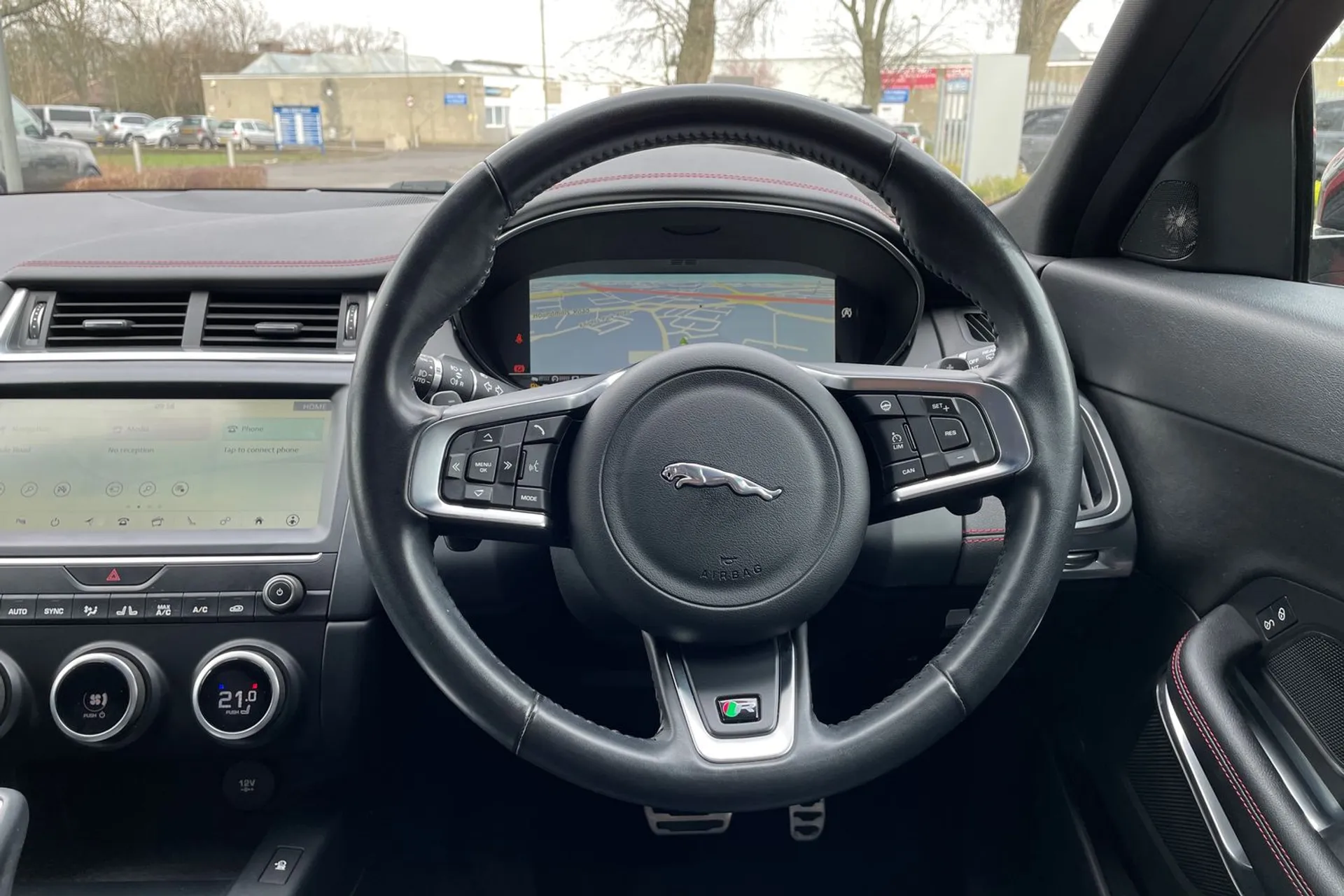 Jaguar E-PACE thumbnail image number 12