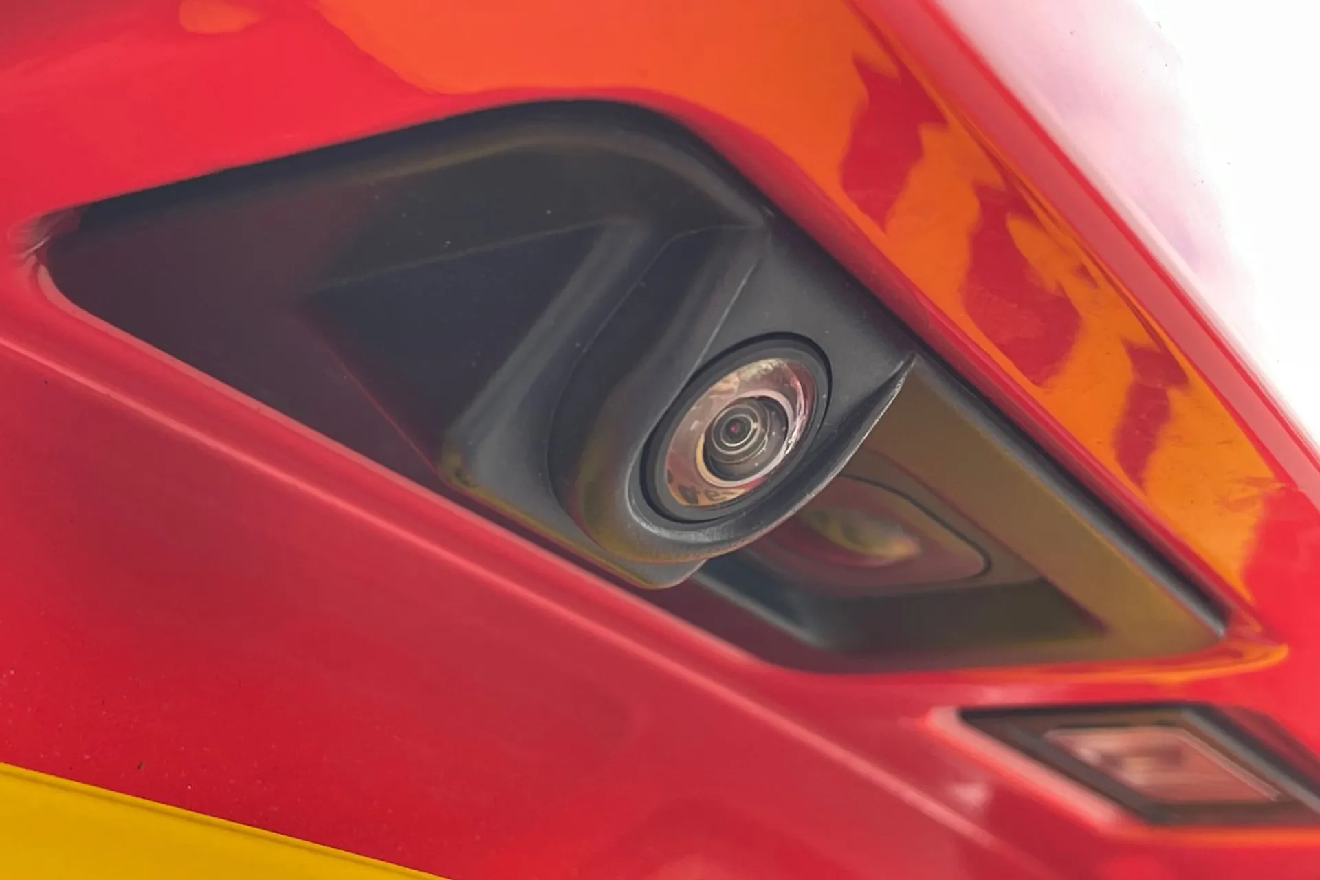 Jaguar E-PACE thumbnail image number 52