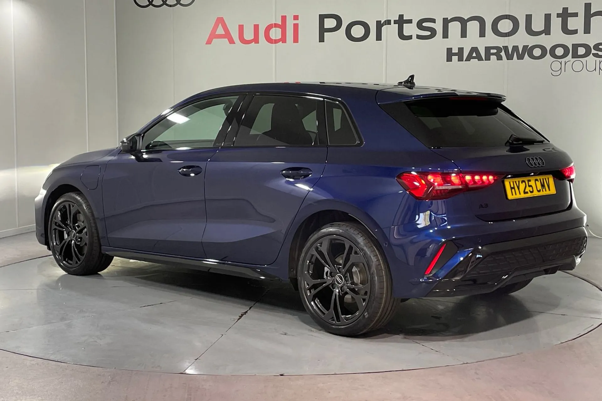 Audi A3 thumbnail image number 8