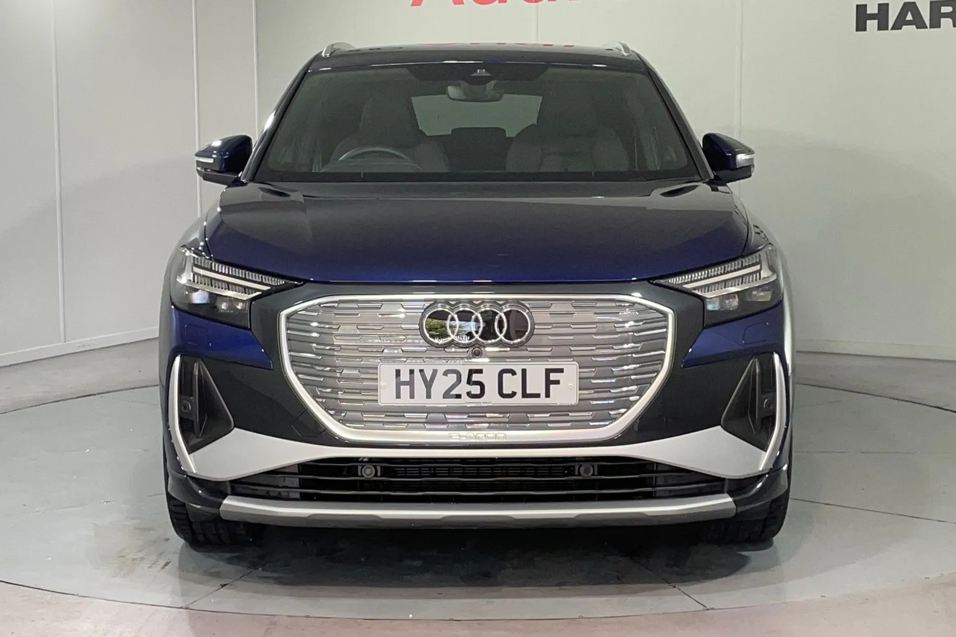 Audi Q4 thumbnail image number 6