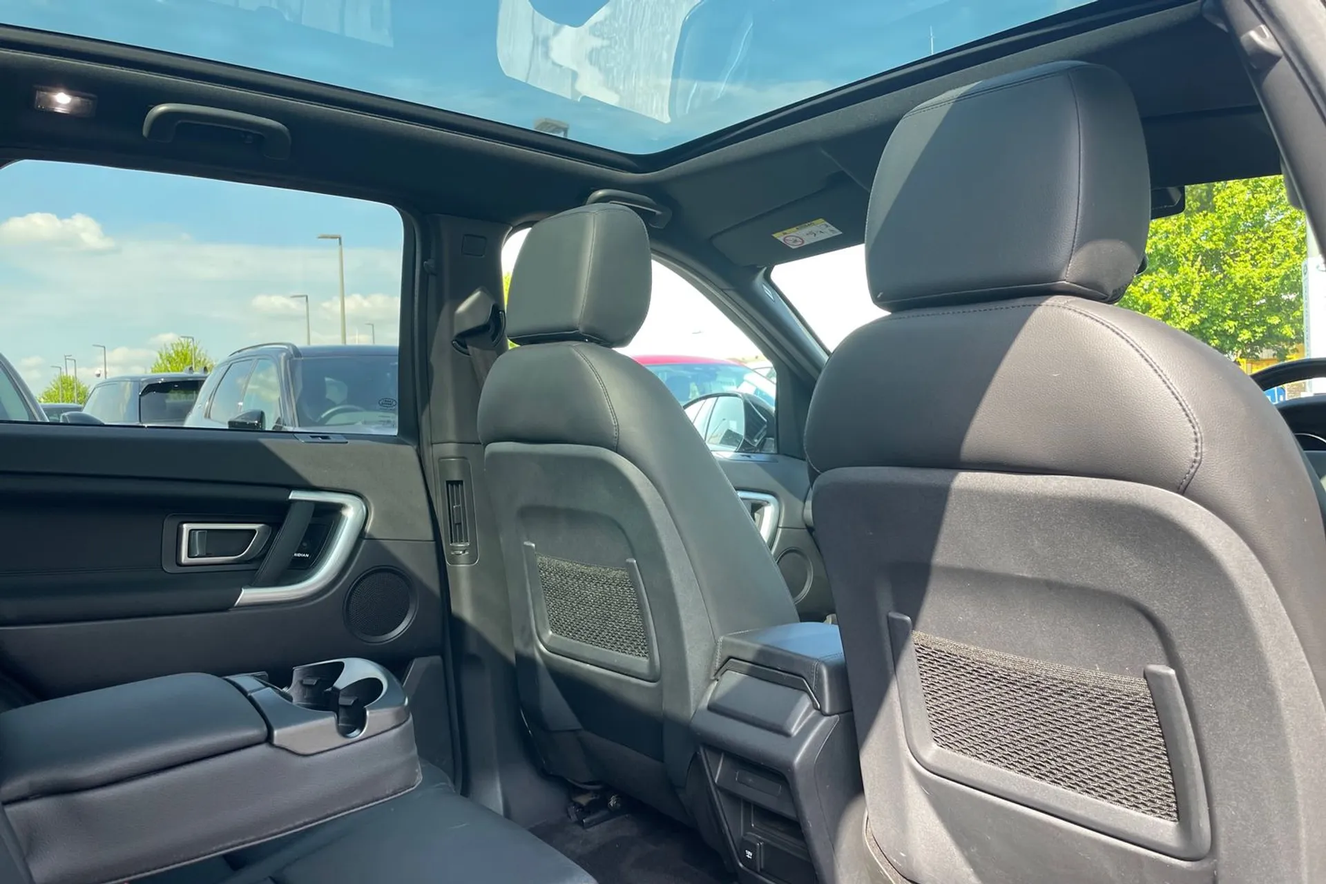 LAND ROVER DISCOVERY SPORT thumbnail image number 38