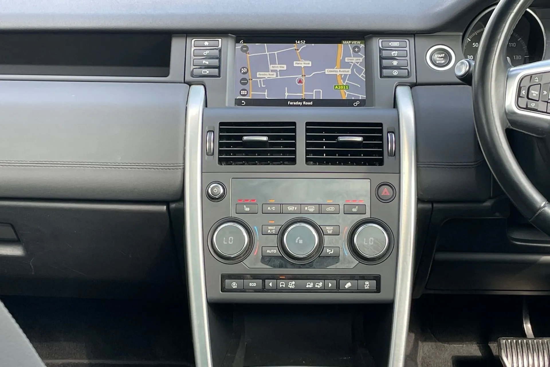LAND ROVER DISCOVERY SPORT thumbnail image number 20