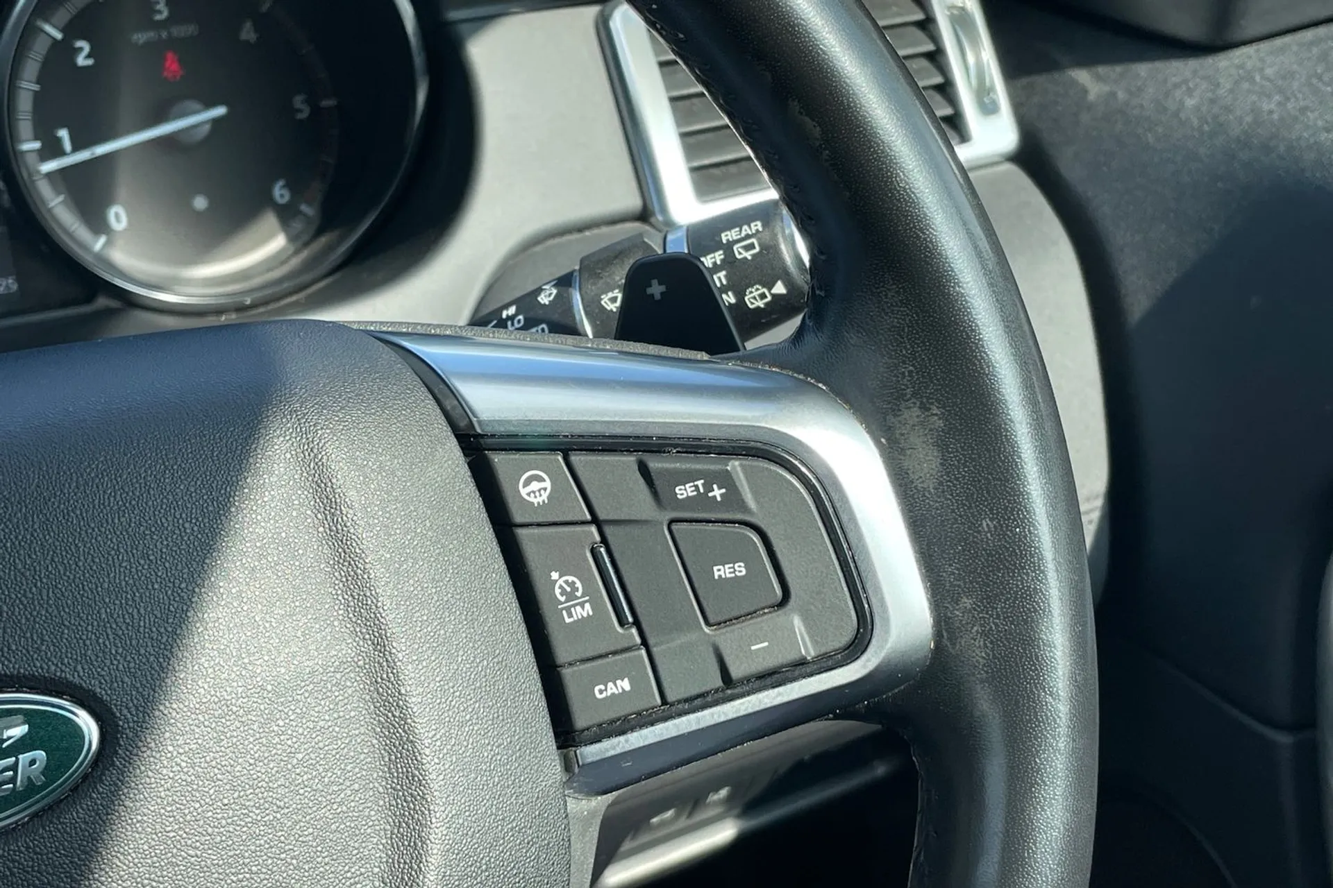 LAND ROVER DISCOVERY SPORT thumbnail image number 54