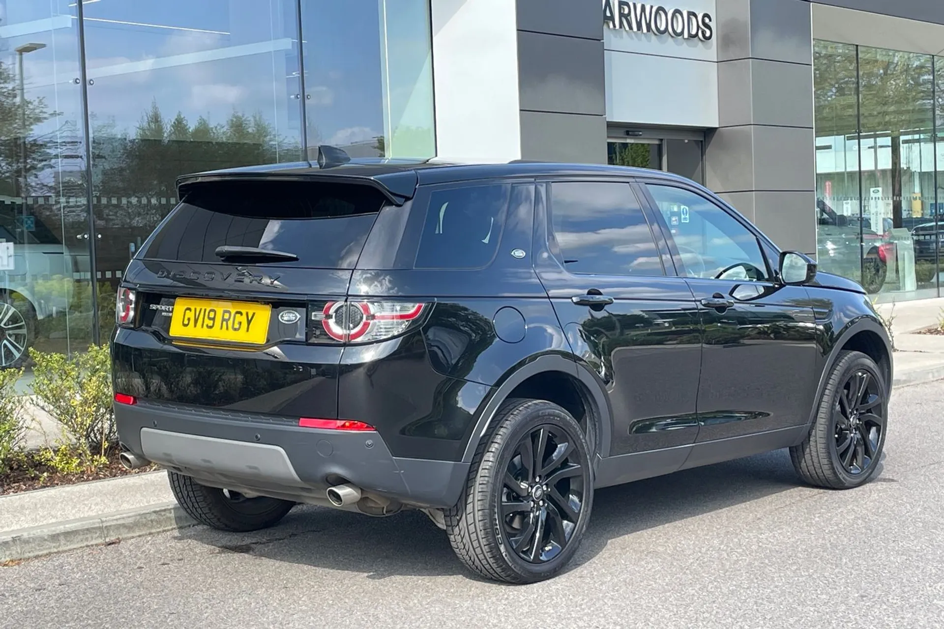 LAND ROVER DISCOVERY SPORT thumbnail image number 15