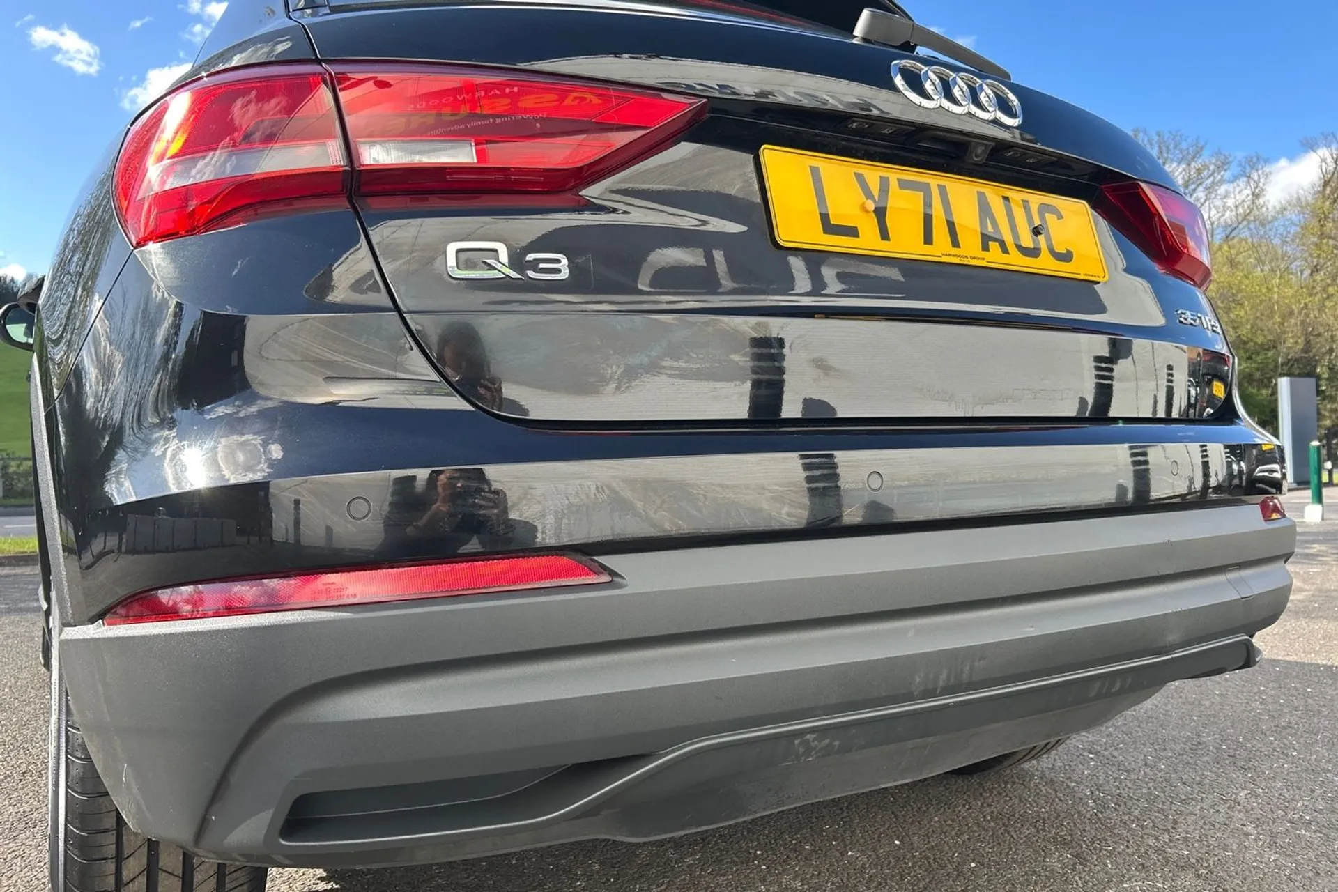 Audi Q3 thumbnail image number 19