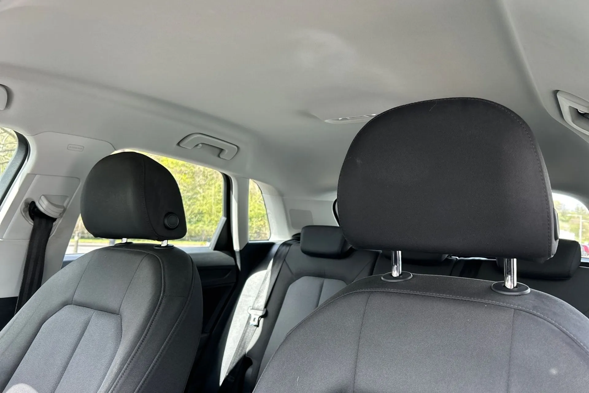 Audi Q3 thumbnail image number 31