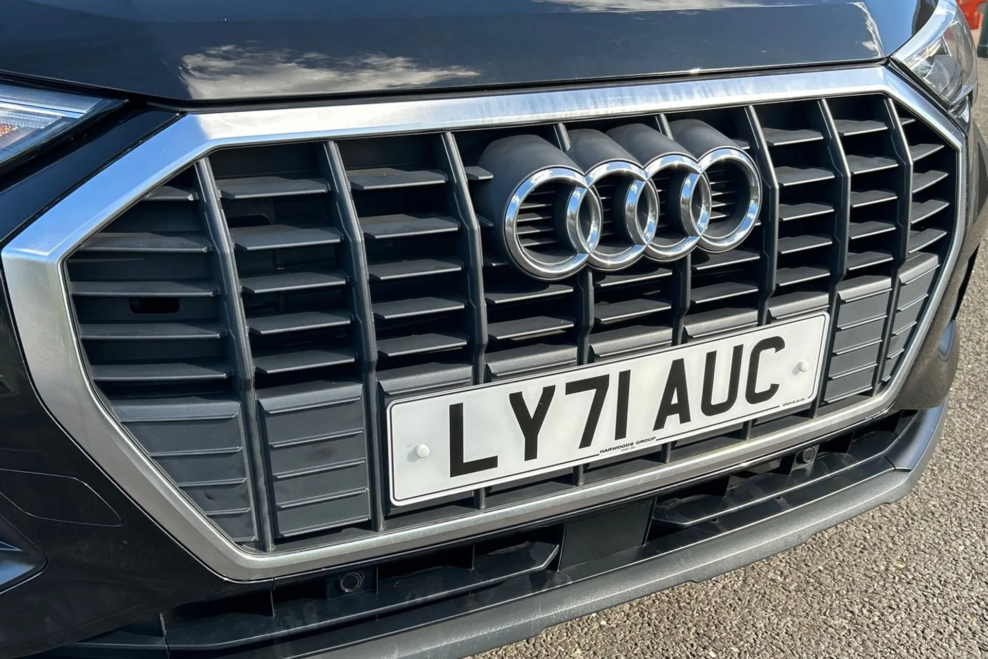 Audi Q3 thumbnail image number 51