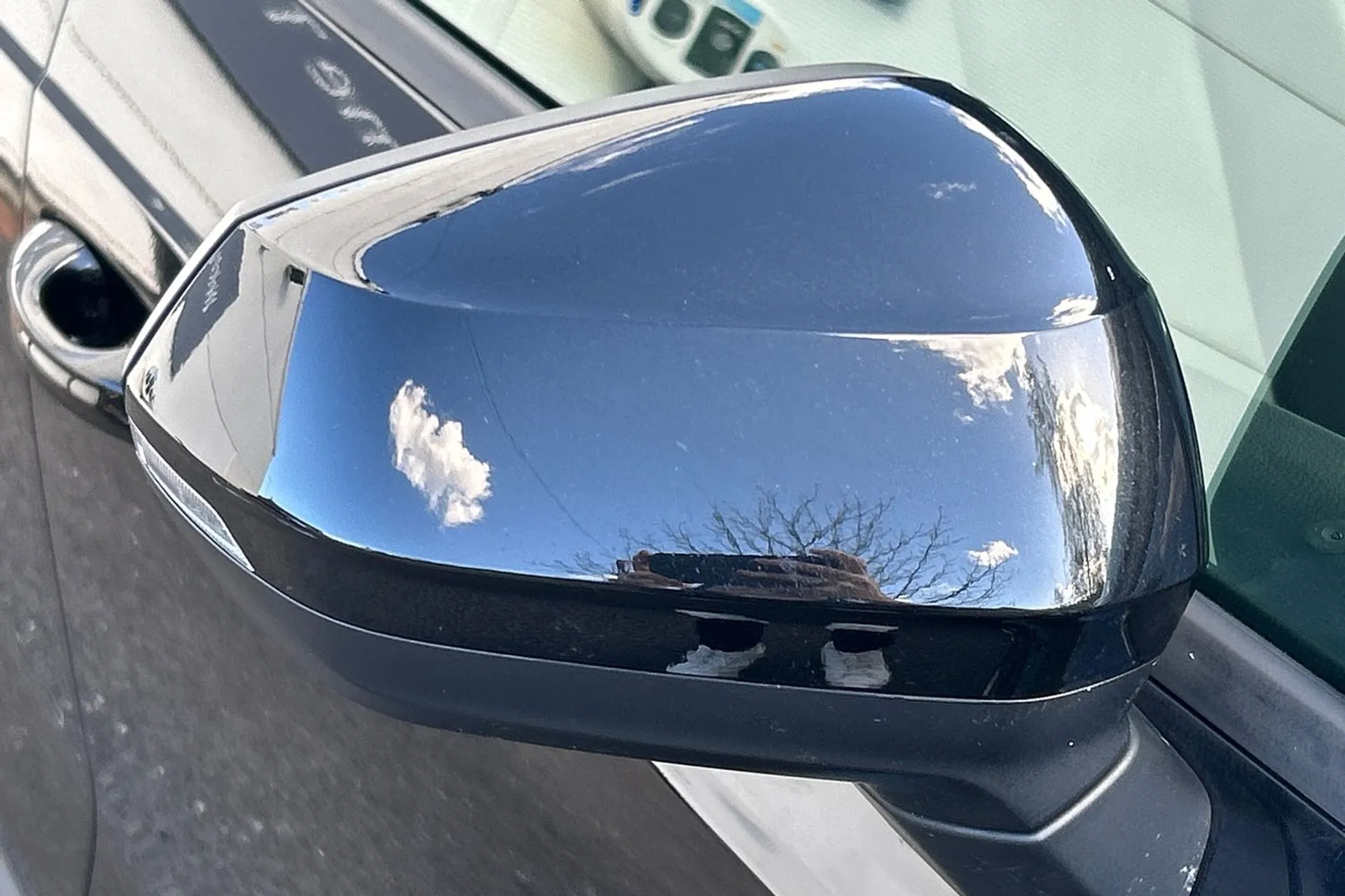 Audi Q3 thumbnail image number 50