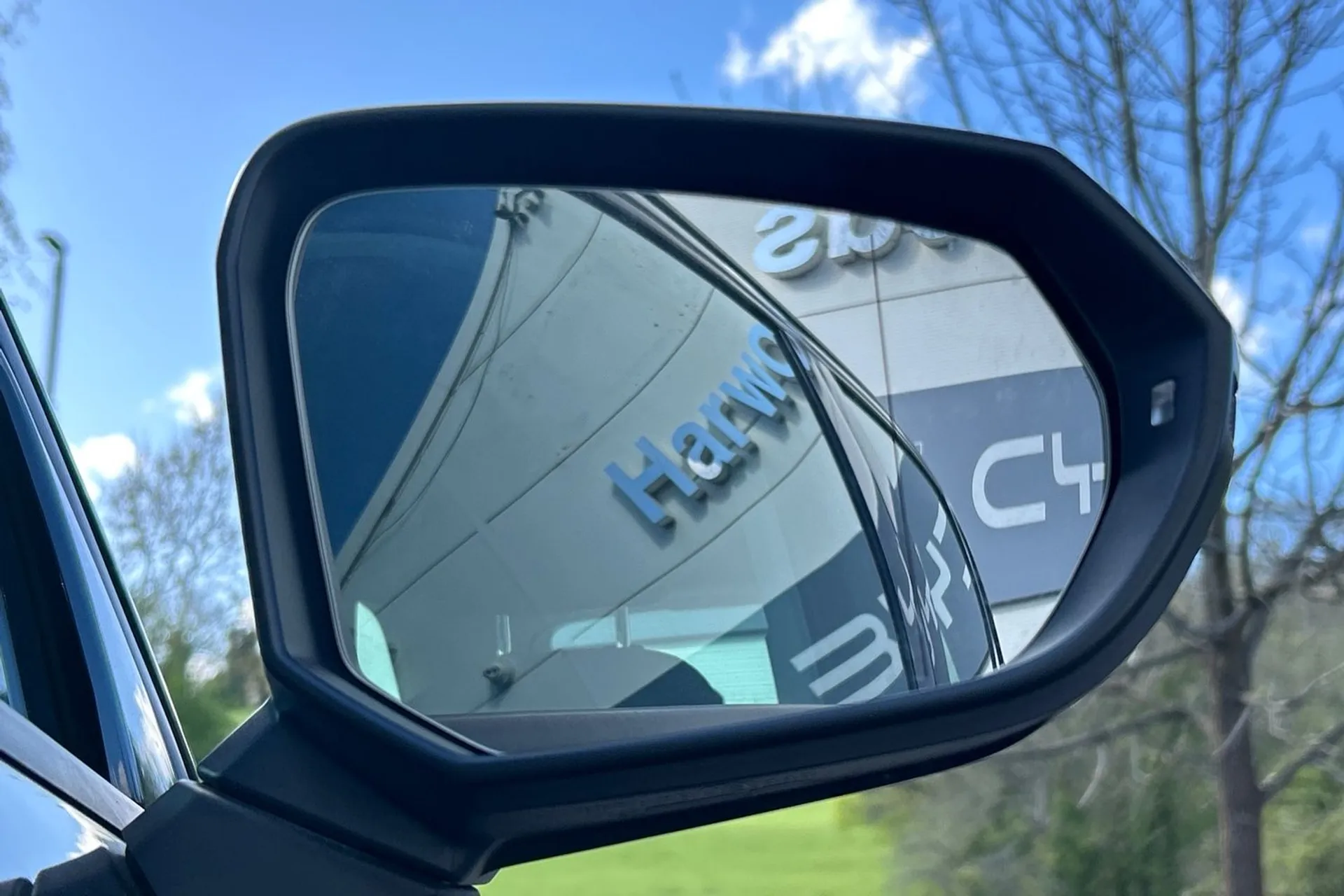 Audi Q3 thumbnail image number 47