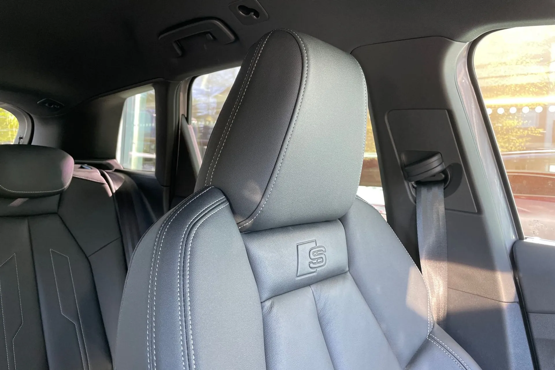 Audi Q4 thumbnail image number 47