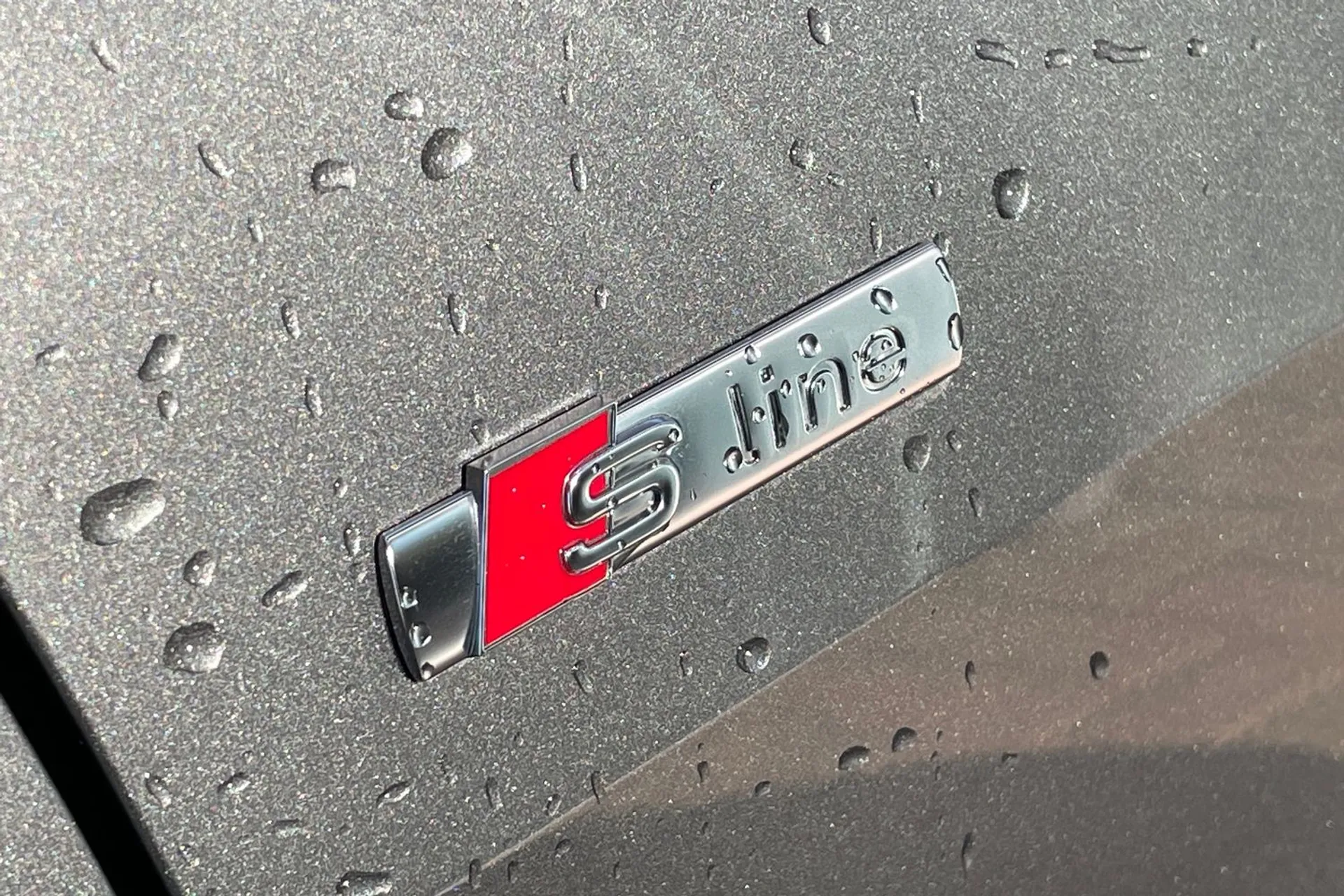 Audi Q4 thumbnail image number 53