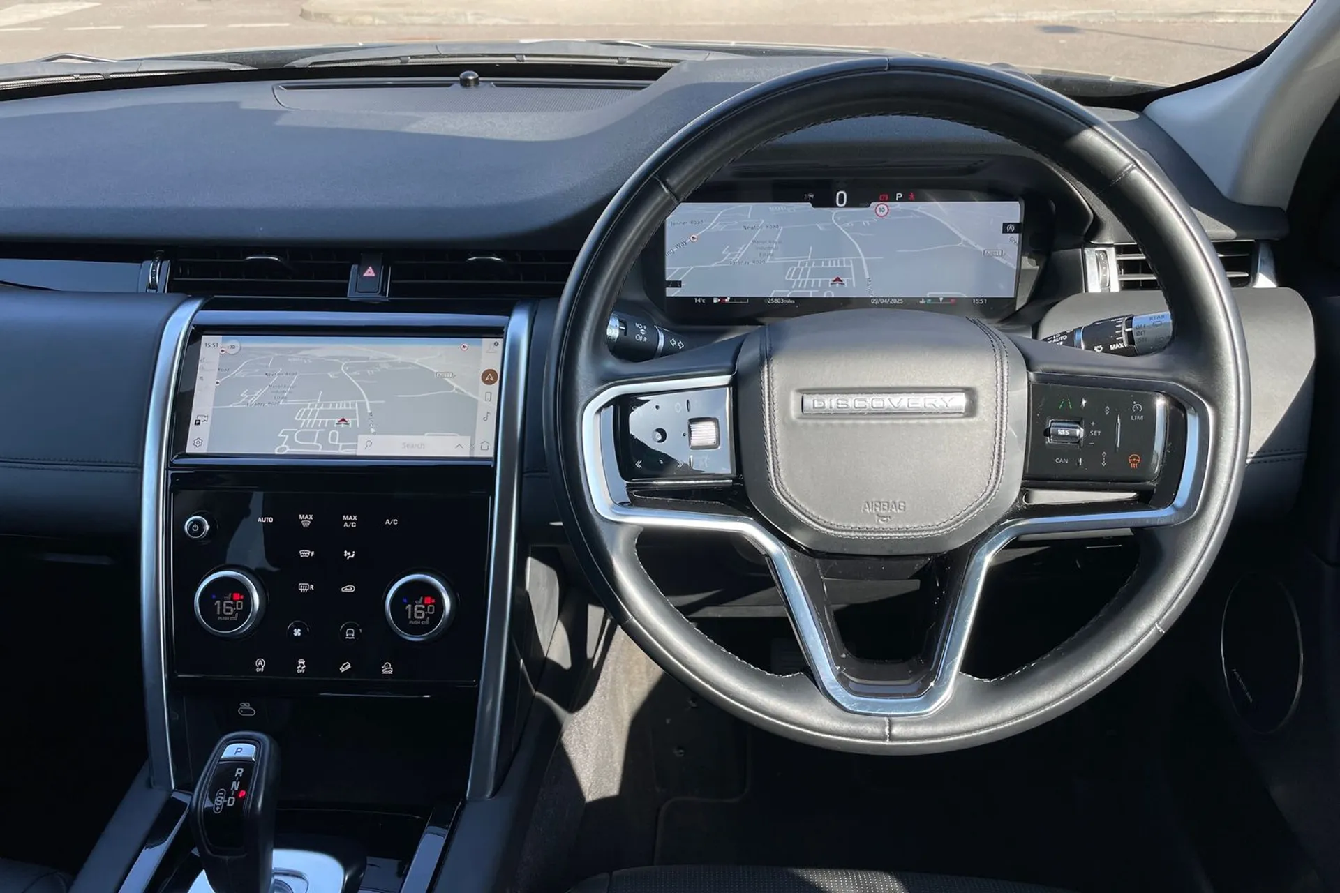 LAND ROVER DISCOVERY SPORT thumbnail image number 19