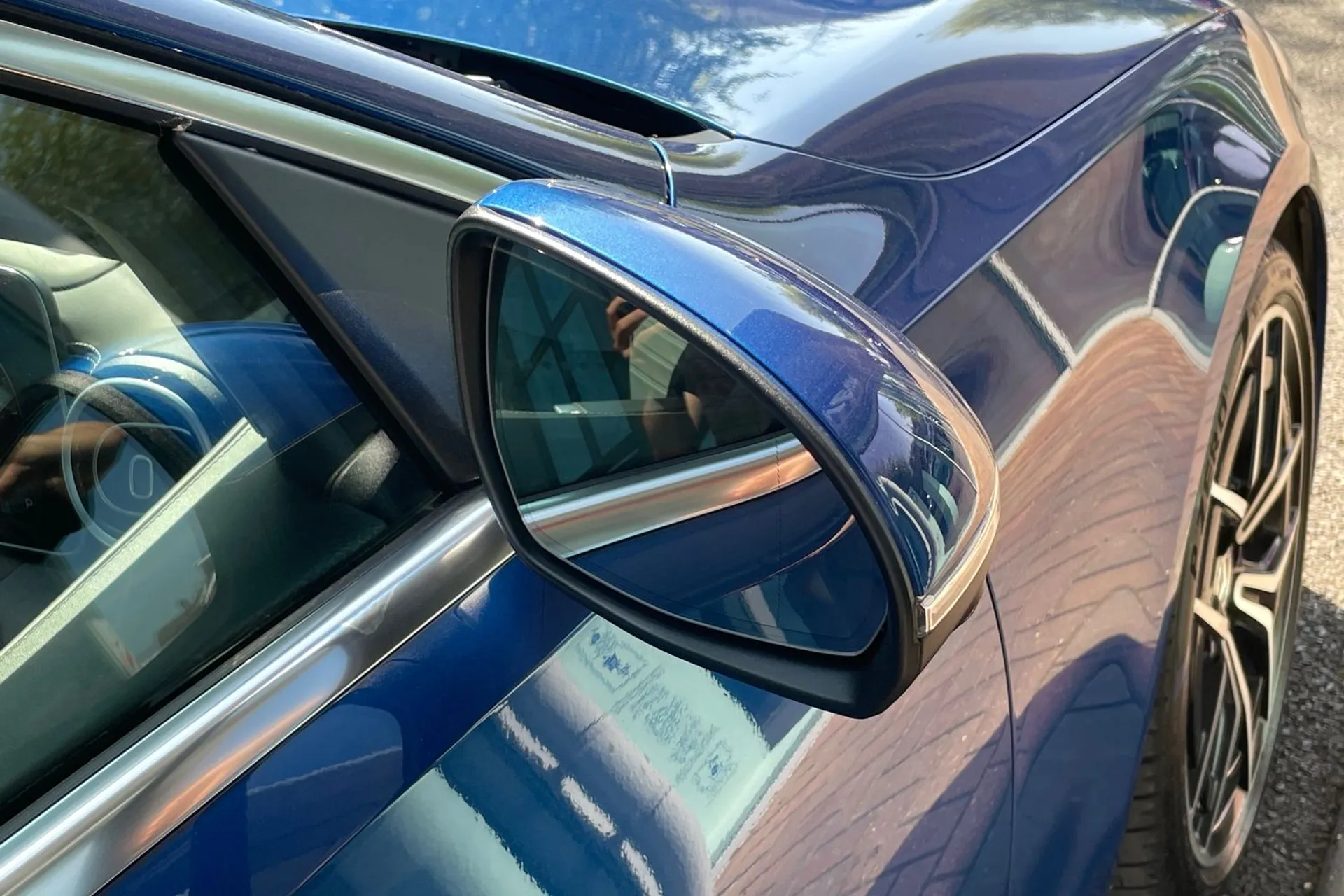 MERCEDES-BENZ C CLASS thumbnail image number 47