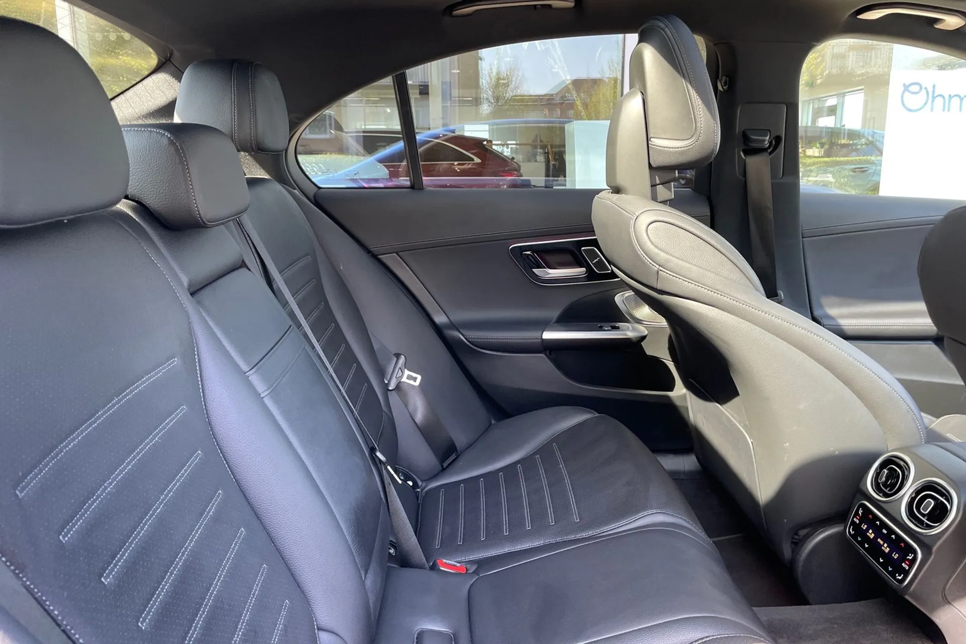 MERCEDES-BENZ C CLASS thumbnail image number 22